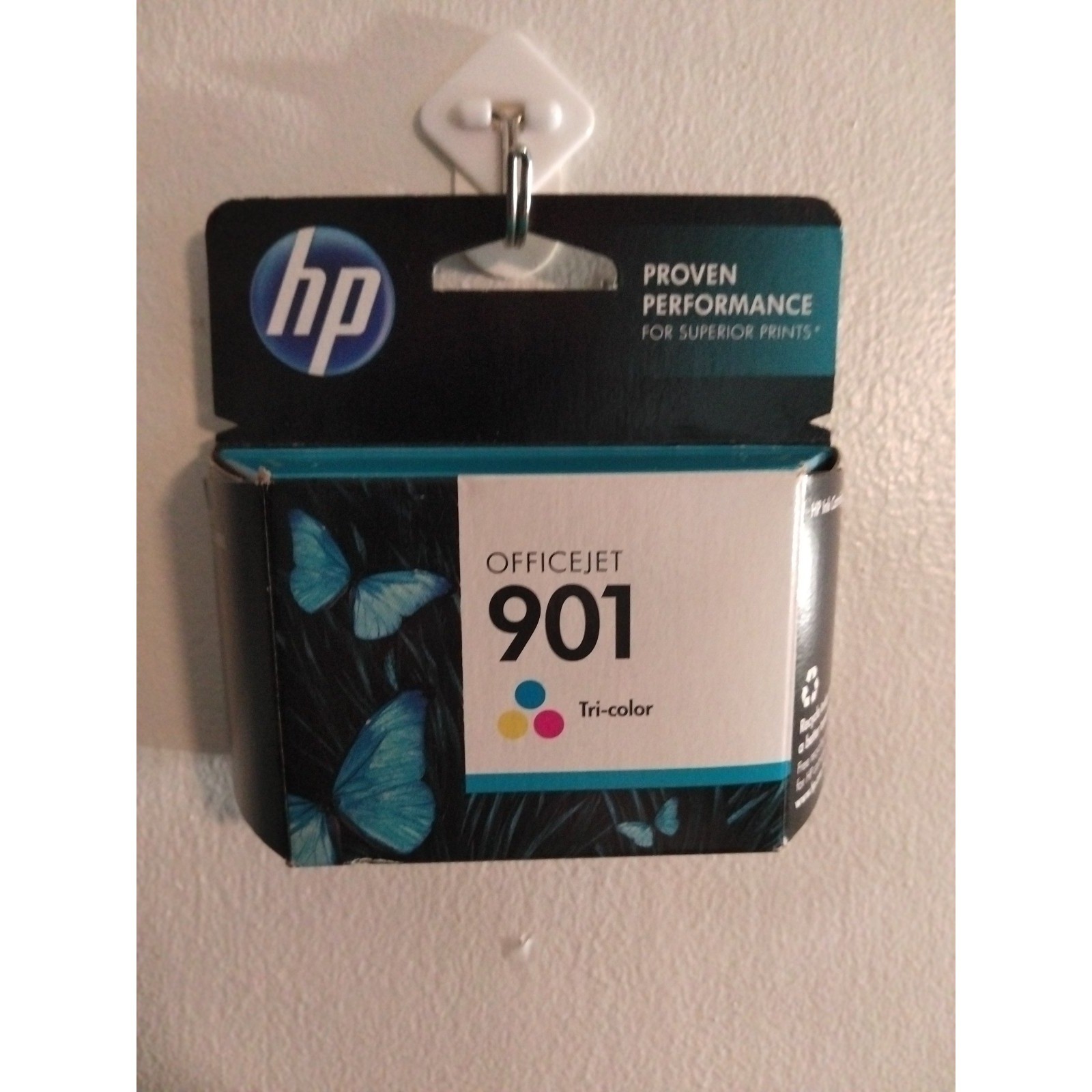 HP 901 CC656AN140 Tri-Color Ink Cartridge Warranty Ended 11/2015 - New OEM