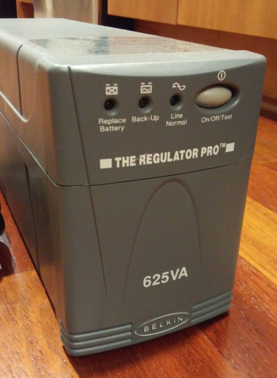 BELKIN THE REGULATOR PRO 625V UPS, Battery Backup/Surge Protector, Model F6C625