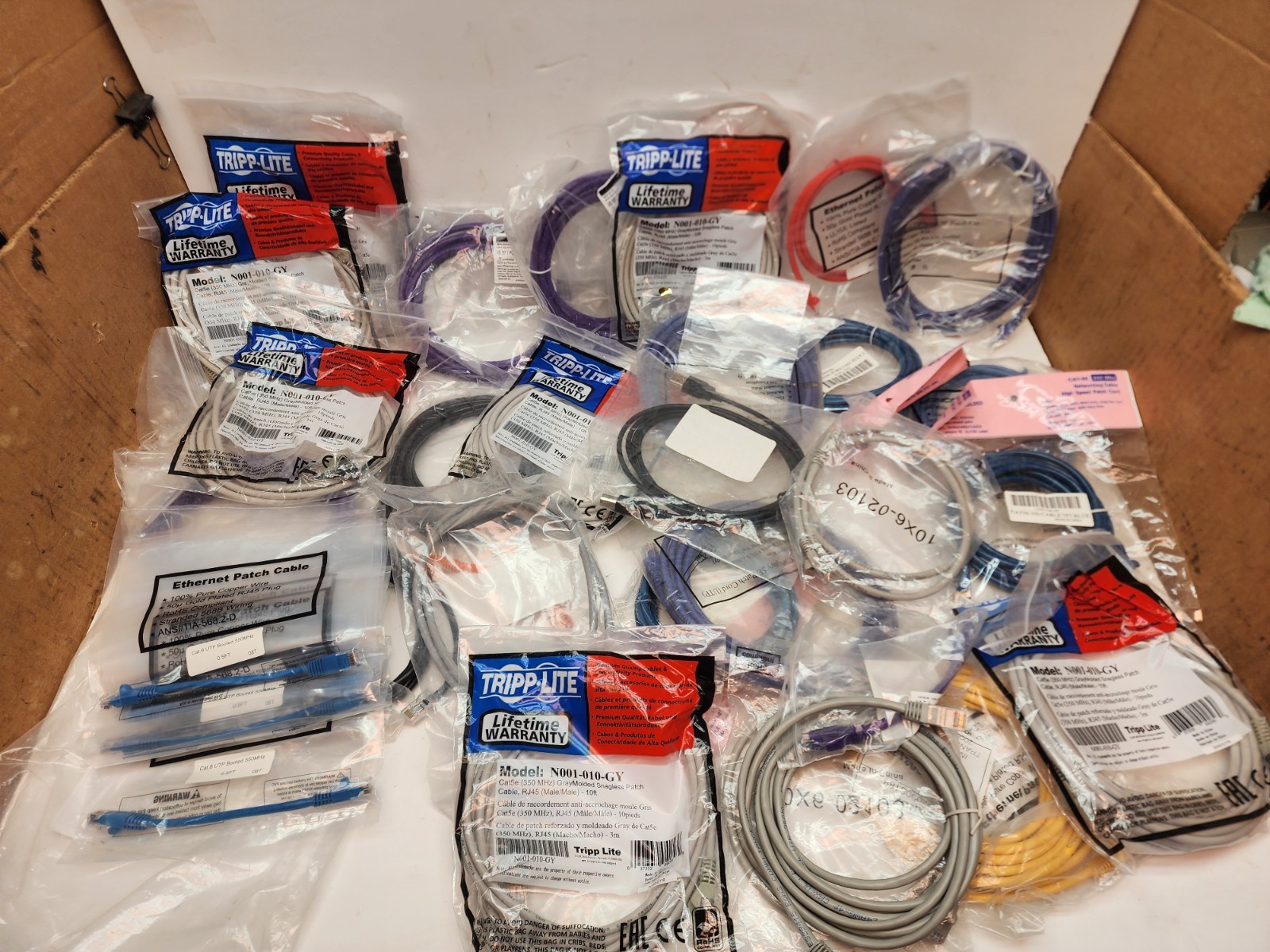 Mixed Lot 31 new Cat 5 Ethernet Patch Cables,  Modem/Console Cables & other
