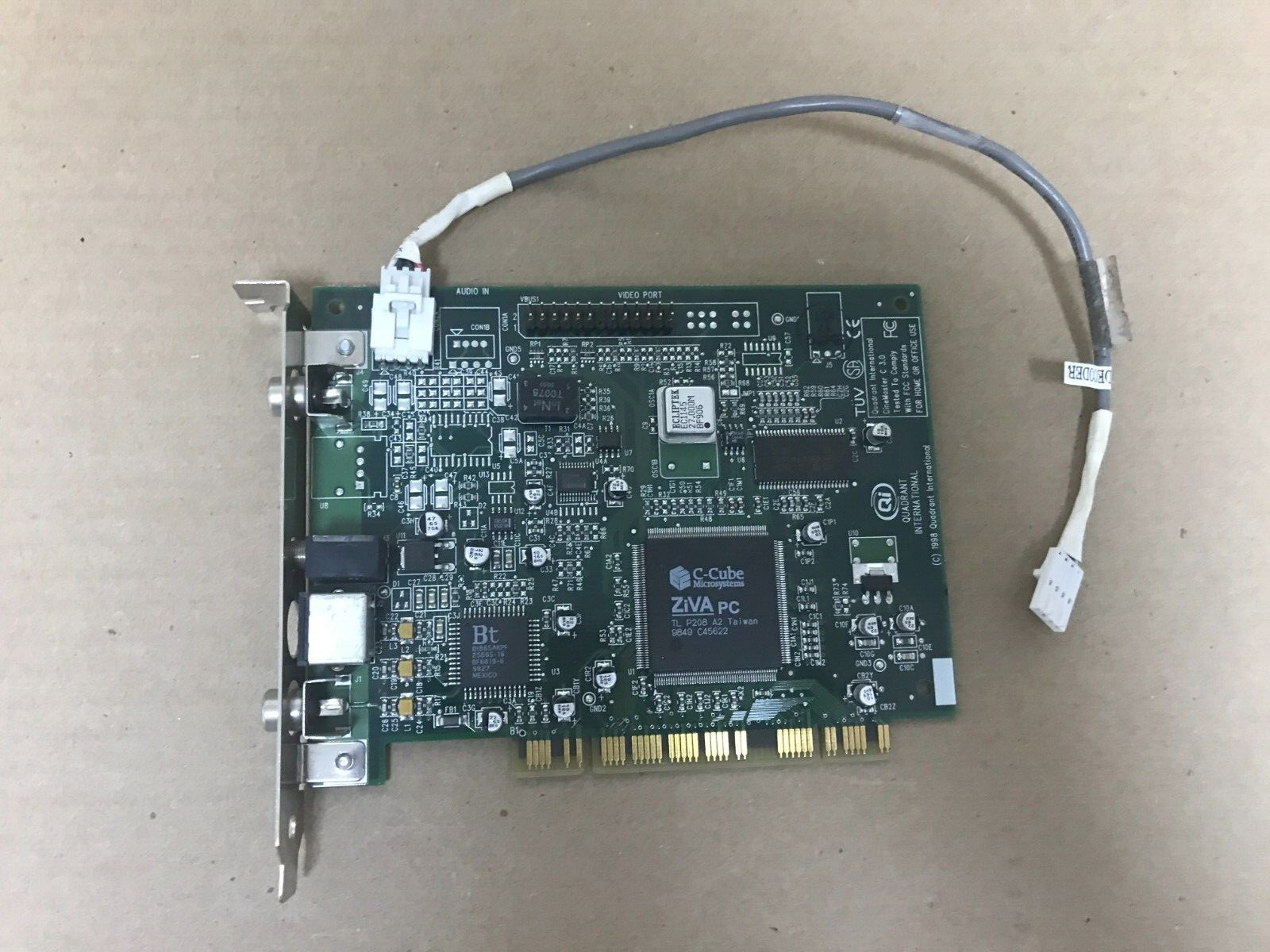 0007998D DELL QUADRANT DVD DECODER AND VIDEO CARD PLAYBACK WITH NTSC RCA SVIDEO