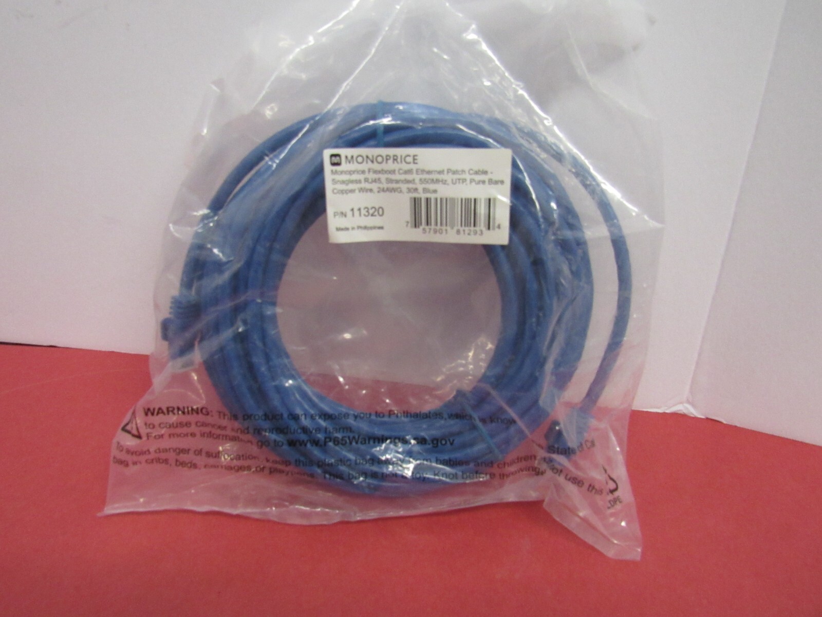 Monoprice FLEXboot Series Cat6 24AWG UTP Ethernet Network Patch Cable 30ft Blue