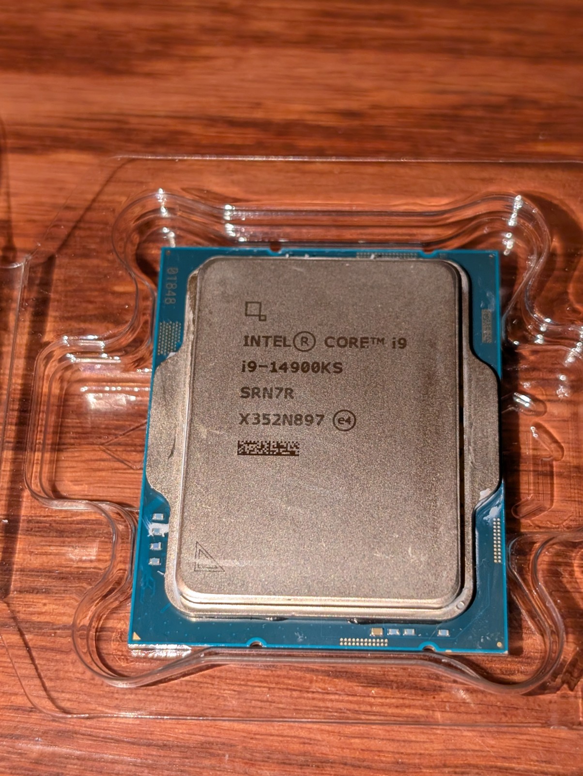 Intel Core i9-14900KS CPU  / works great/ used 1 year never over clocked 