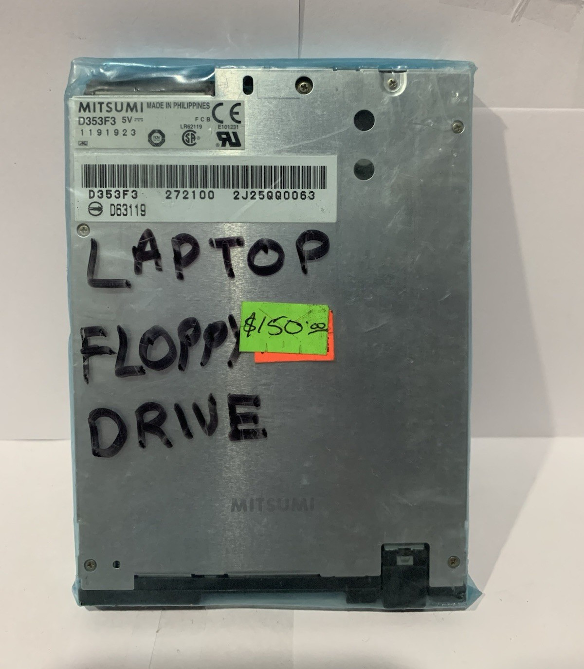 Mitsumi D353F3 Internal 3.5 in Laptop Floppy Drive FCB Interface Silver