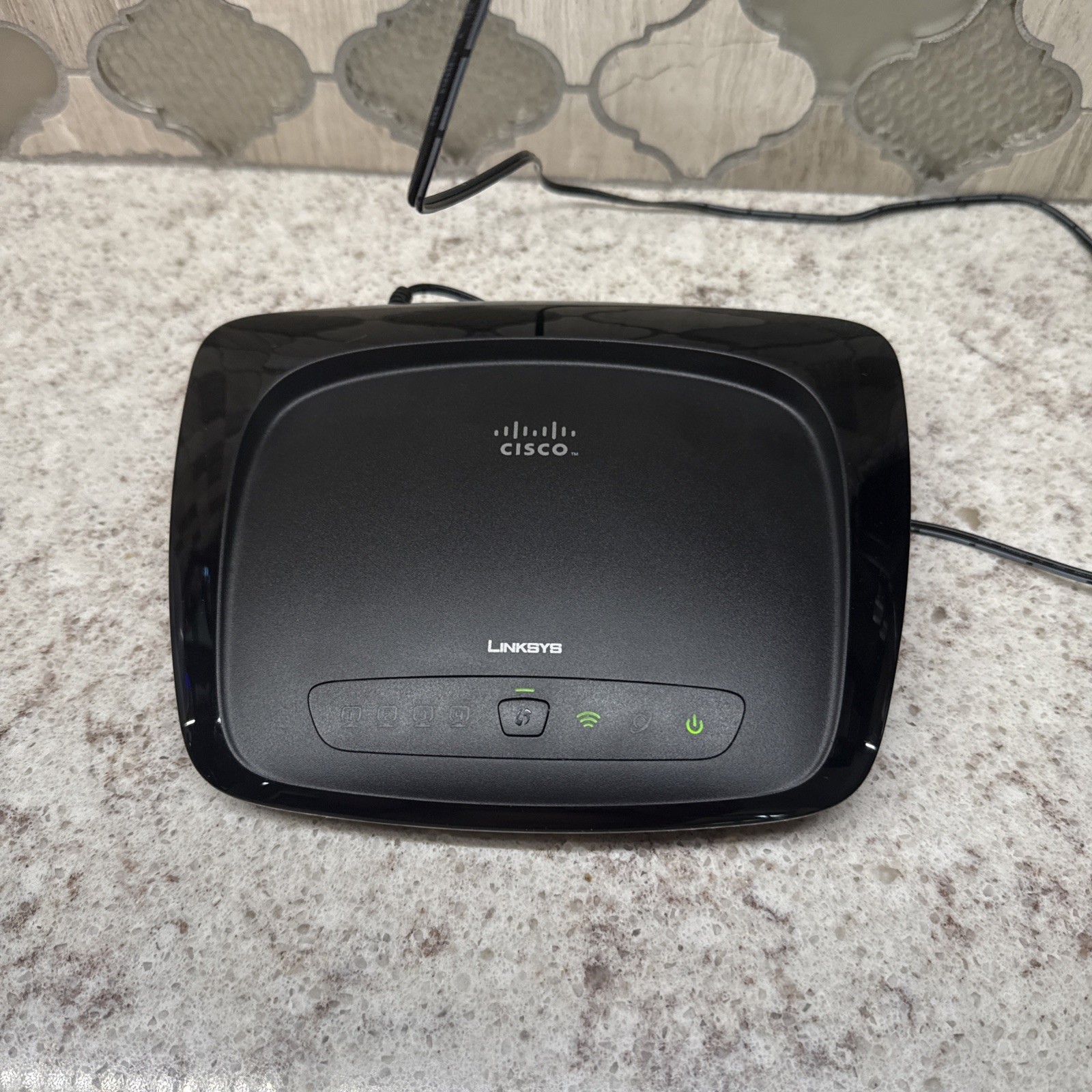 Cisco Linksys WRT54G2 v1 54 Mbps 4-Port 10/100 Wireless G Broadband Router WORKS