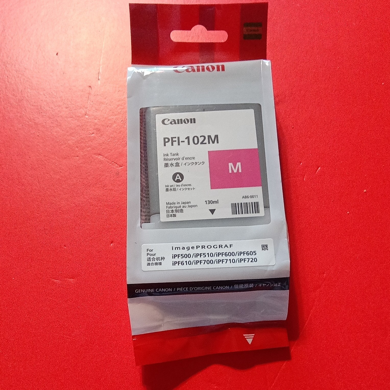 New Sealed Canon PFI-102M Ink Cartridge - Magenta (Expired)