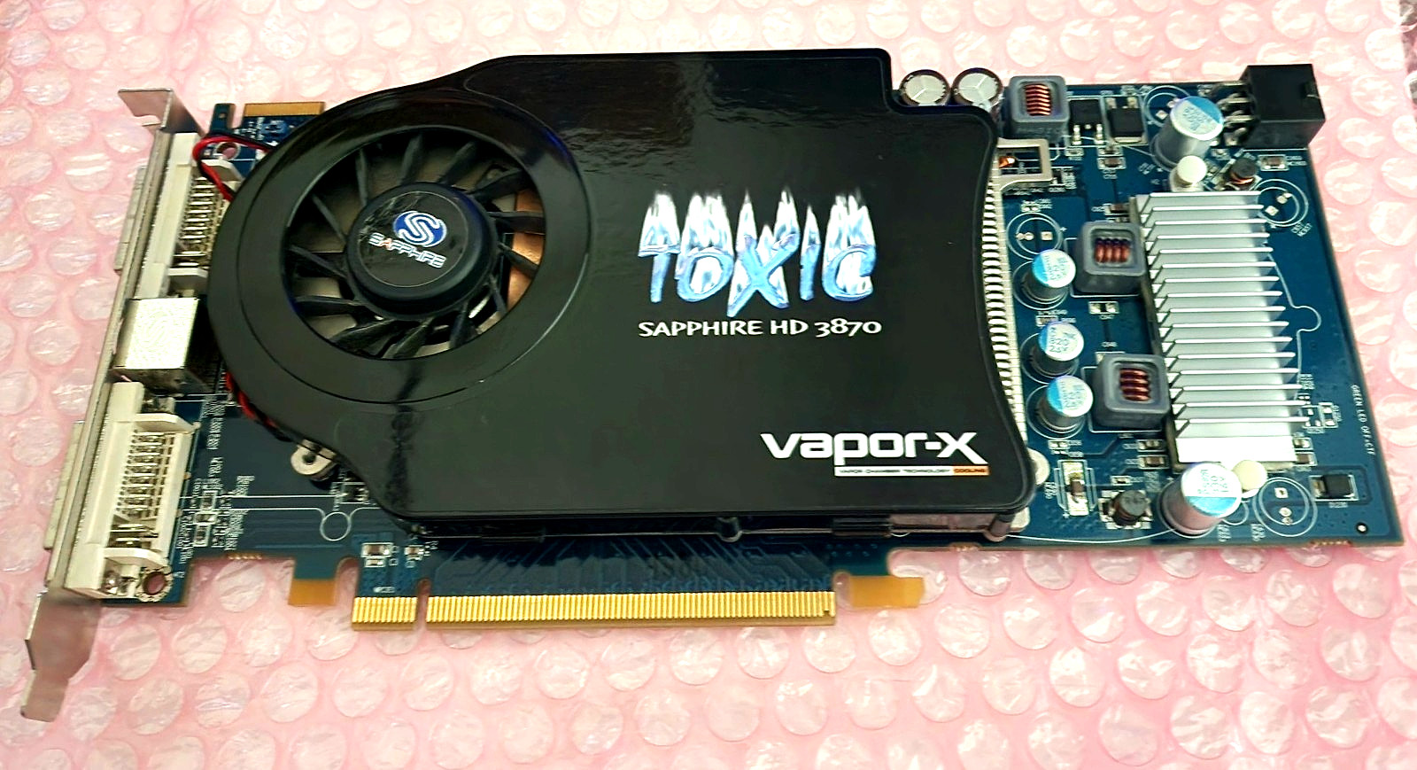 SAPPHIRE Toxic Radeon HD 3870 512MB GDDR4 PCI Express 2.0 x16 Single Slot GPU