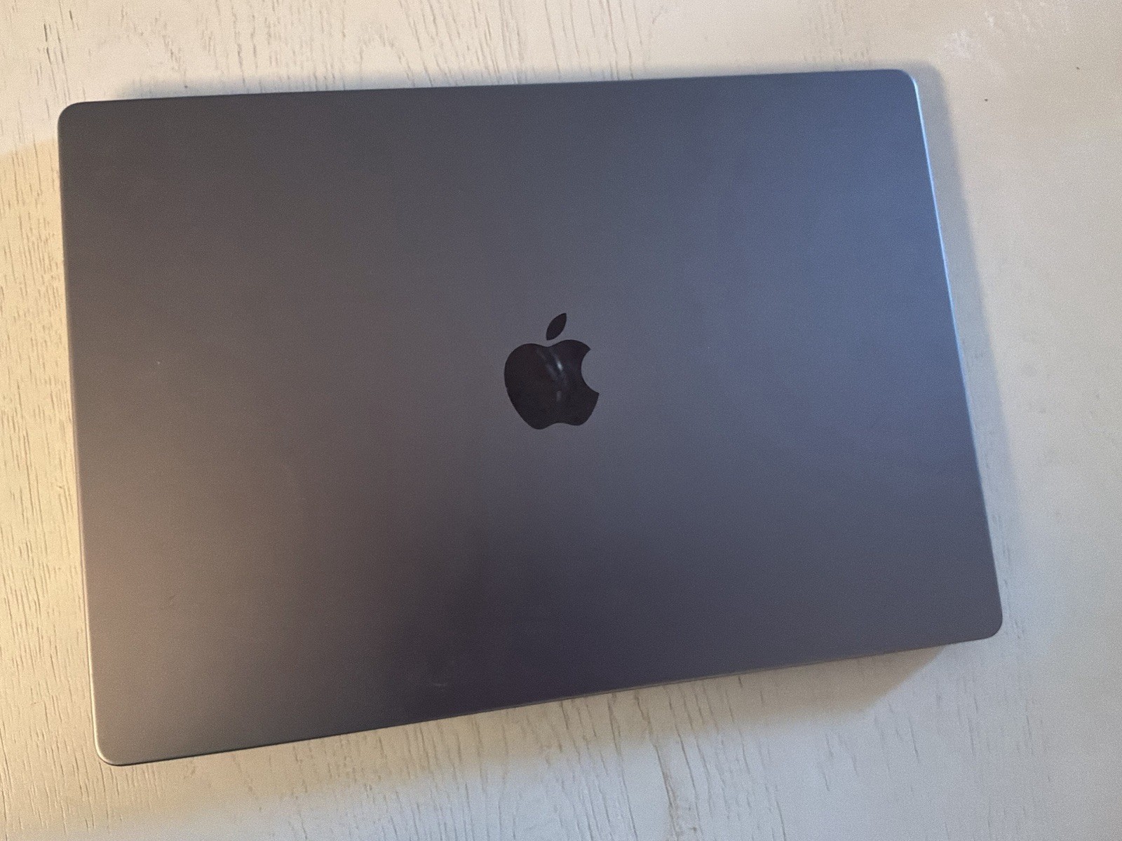 Apple MacBook Pro 16" M1 Pro 16GB 512GB 16-Core GPU A2485 for parts