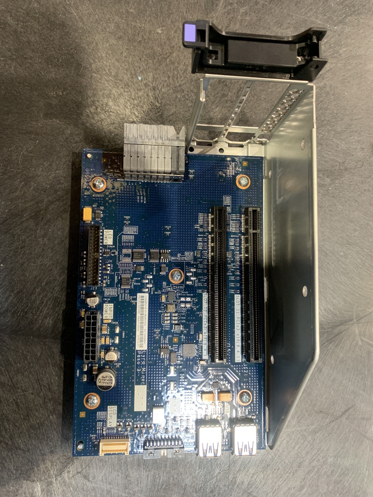IBM STORAGE I/O BOOK CARD FOR X3850 X6 00FN716-13-CT 