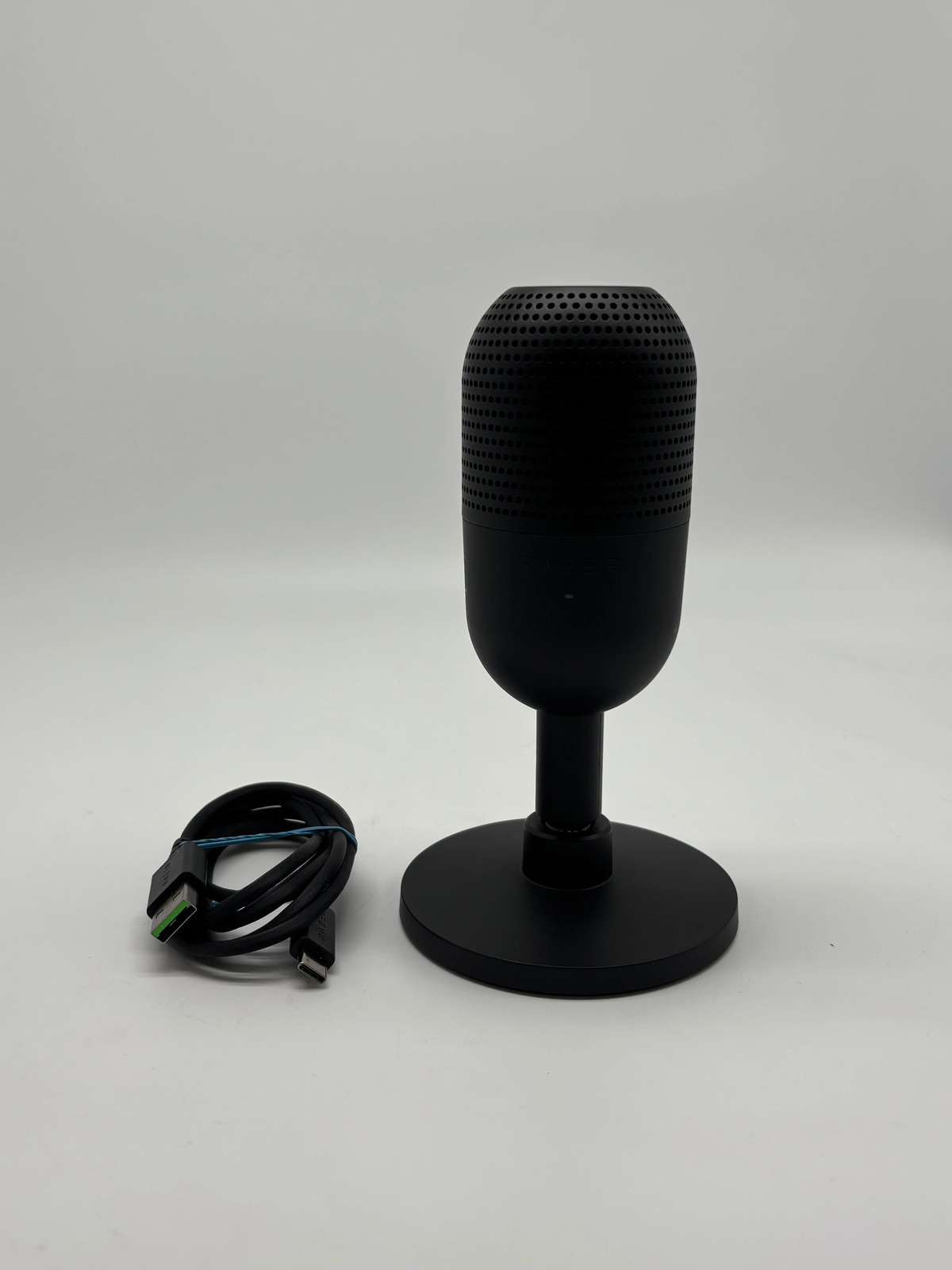 Razer Seiren V3 Mini RZ19-05050100-R3U1 USB Condenser Microphone Black