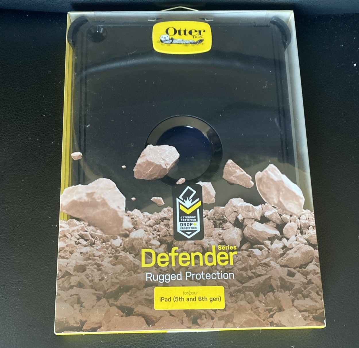 OtterBox Defender Case Apple iPad 5th 6th Generation 9.7” Screen Black New