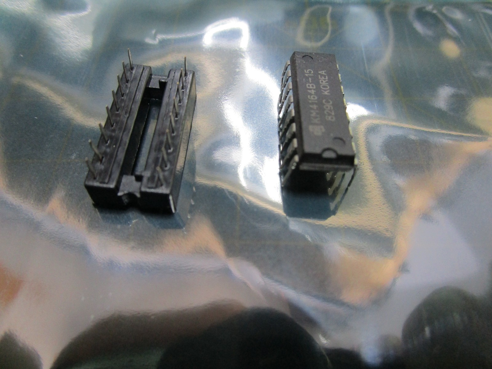 COMMODORE RAM REPLACEMENT 4164-15 16 PIN DIP FOR COMMODORE 64 128 TESTD/WRKNG 🎟
