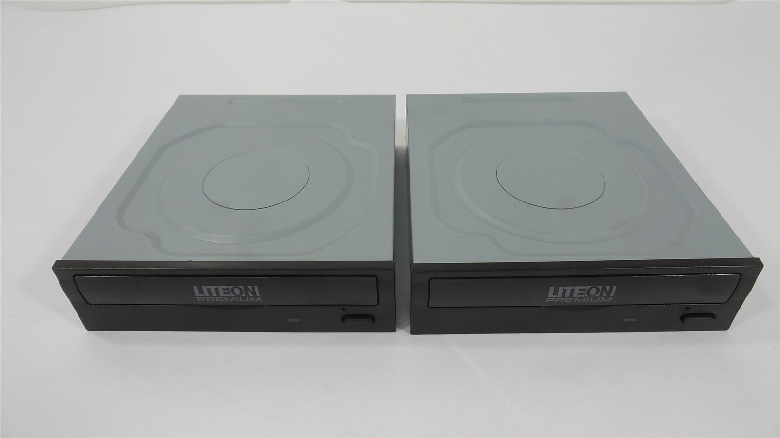 Lot 2 - Phillips Lite-On DH-16AFSH SATA DVD Recordable/CD-RW Drive