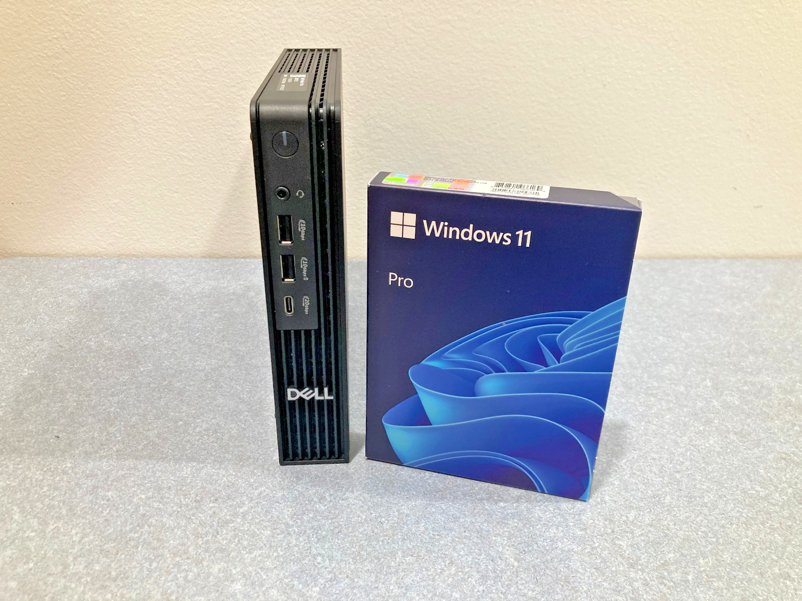 Dell Pro Micro Plus QBM1250 Core Ultra 7 12th Gen, 512GB Windows 11 Pro Computer