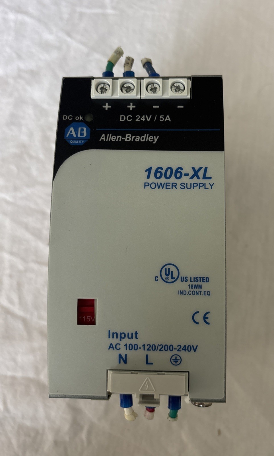 Allen-Bradley 1606-XL 120W 24V DC 5A DIN-Rail Mounted Power Supply 1606-XL120D