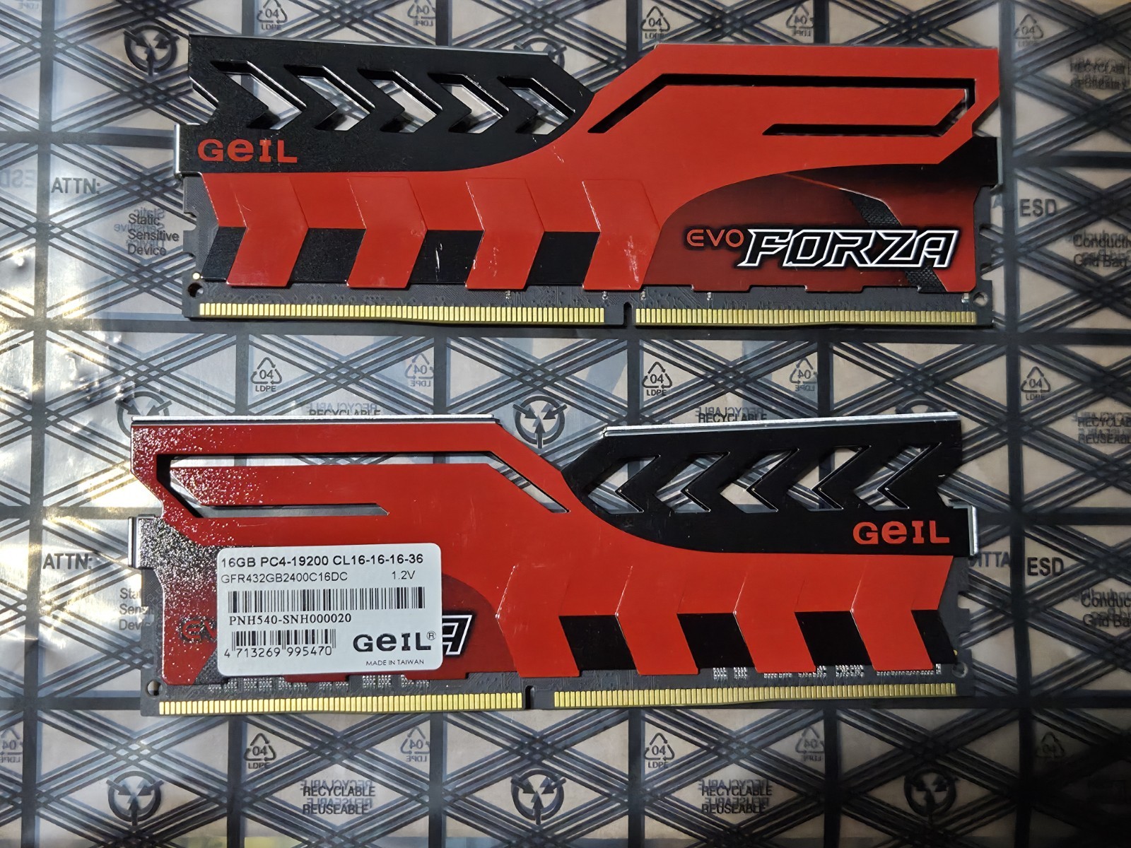 Geil Evo Forza 16GB (2x 8GB) DDR4 Ram PC4-19200
