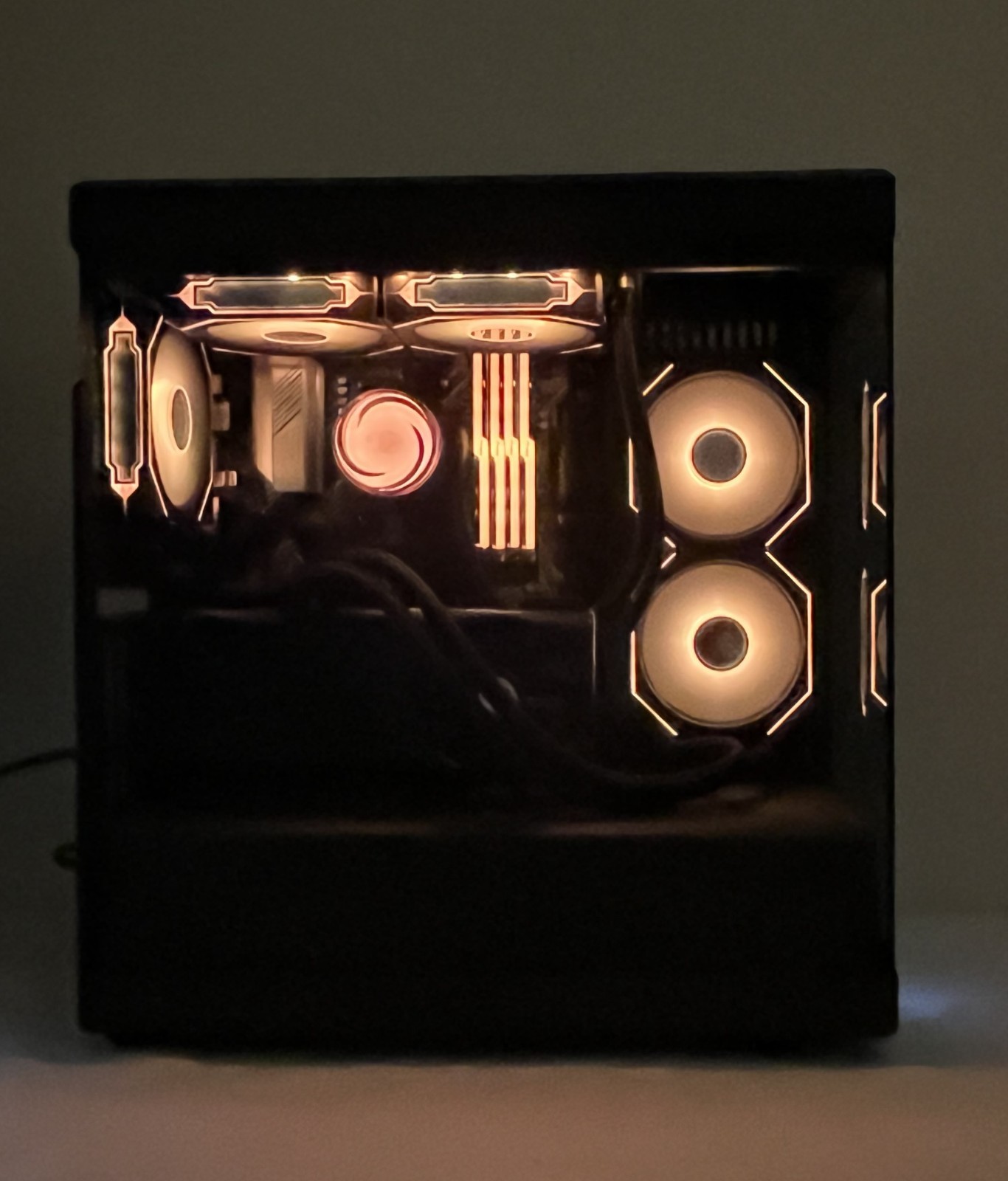 Hyte Y40 Gaming PC Dual Liquid Cooled Ryzen7 5800x 32Gb RTX 3080 4Tb storage