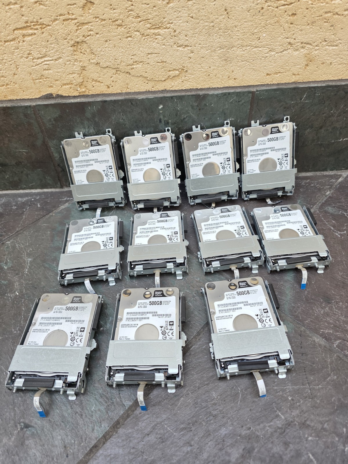 (Lots 11) Western Digital WD Black WD5000LPSX 500 GB 2.5" SATA 6GB/s Hard Drive