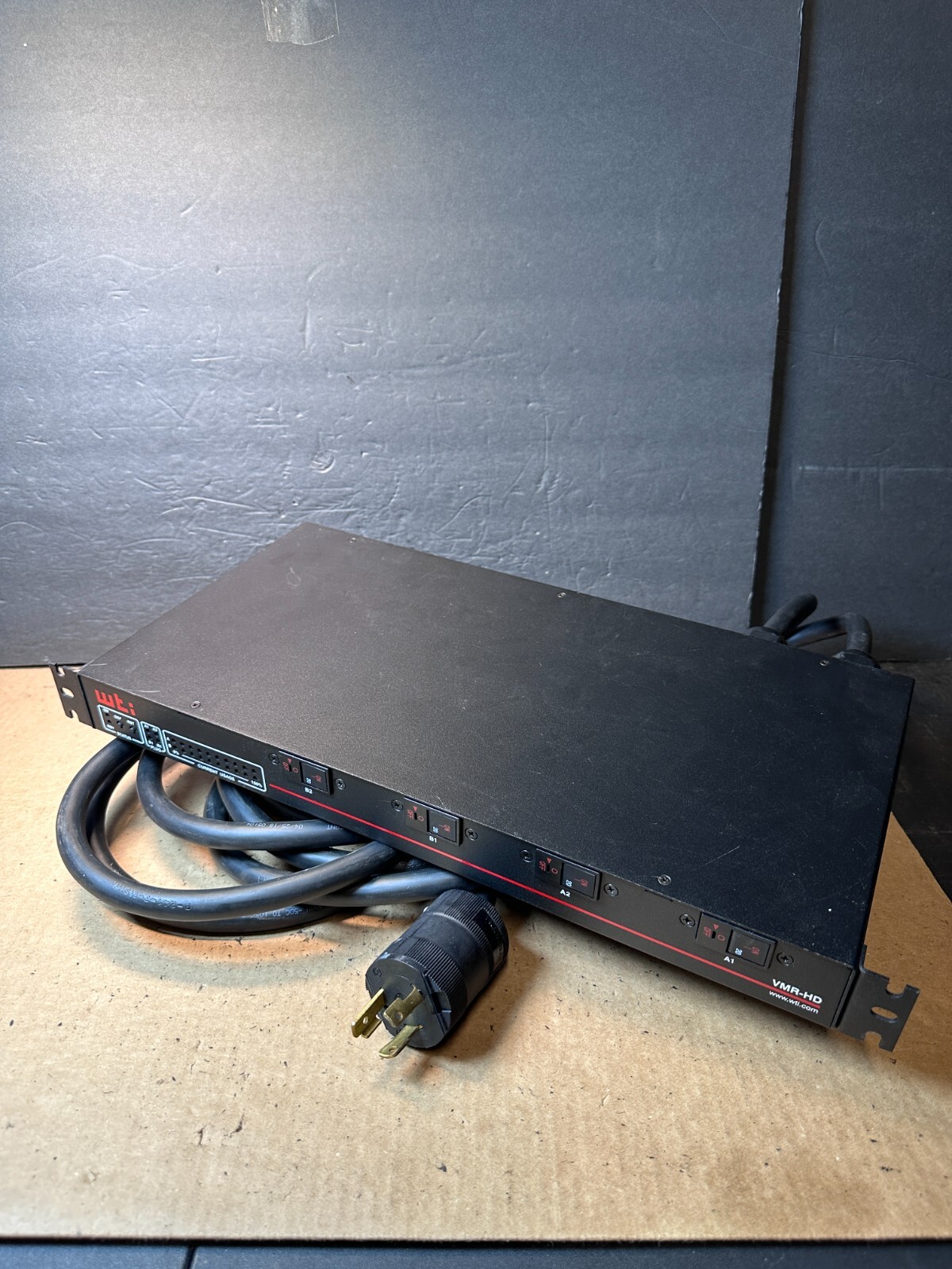 WTI VMR-HD4D30 C19 Outlet Metered PDU Dual 30 Amp 200 - 240V