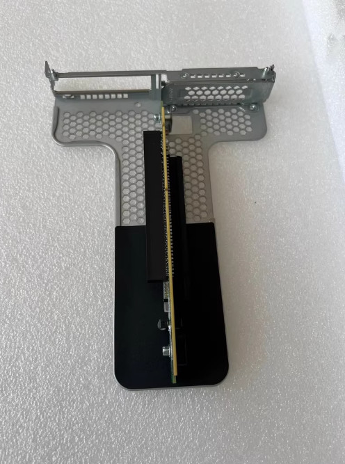 IBM 00KF627 00KF626 x3550 M5 PCIe Riser2 (LP x16 CPU0 + LP x16 CPU1)