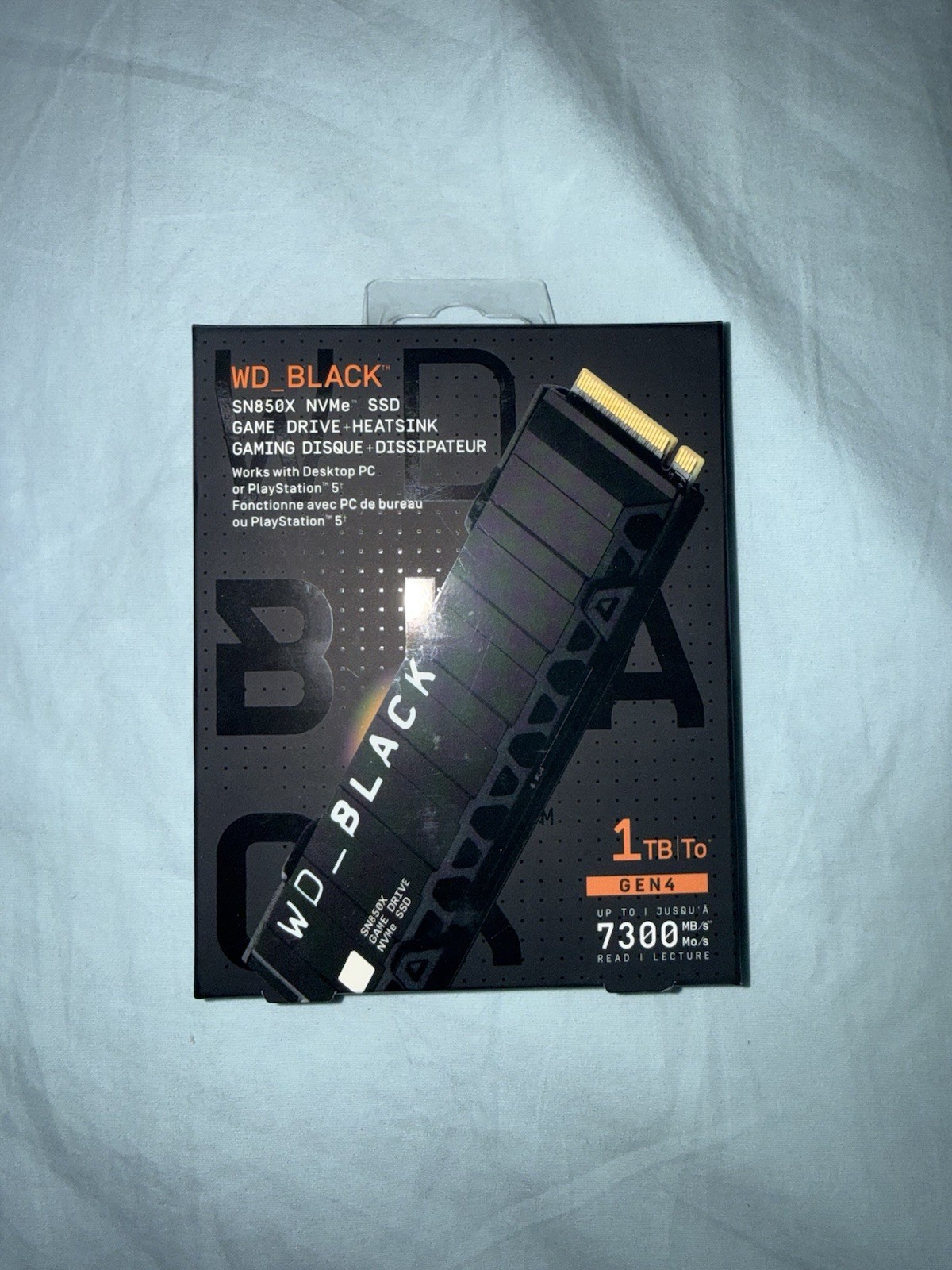 Western Digital WD_BLACK SN850X 1TB NVMe Internal SSD with Heatsink...