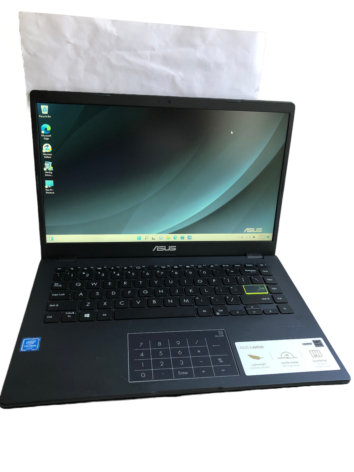 Black Friday Deals and Steals Asus vivoBook 1 Tarabyte HDD, Intel Celeron N4020 