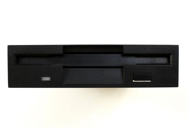 Fd1231t 1.44mb floppy drive, p/n 134-506790-520-3, dp/n 06c134 rev a00 (black)