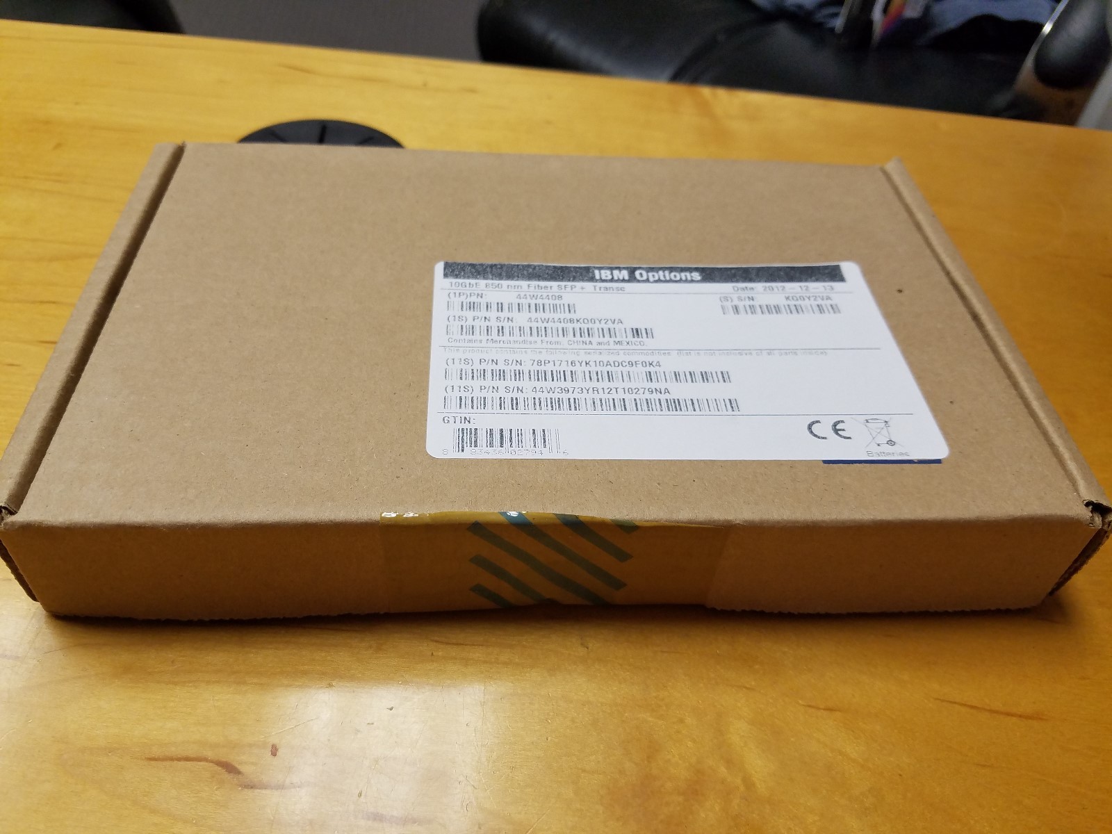Genuine Retail IBM 44W4408 44W4411 77P7975 10GBE 850 NM FIBER SFP+ XCVR (SR)