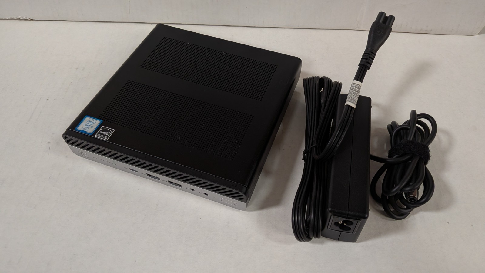 HP EliteDesk 800 G3 Mini PC i5-7500, 8GB RAM 256GB SSD 3x DP  Win11P  W/AC