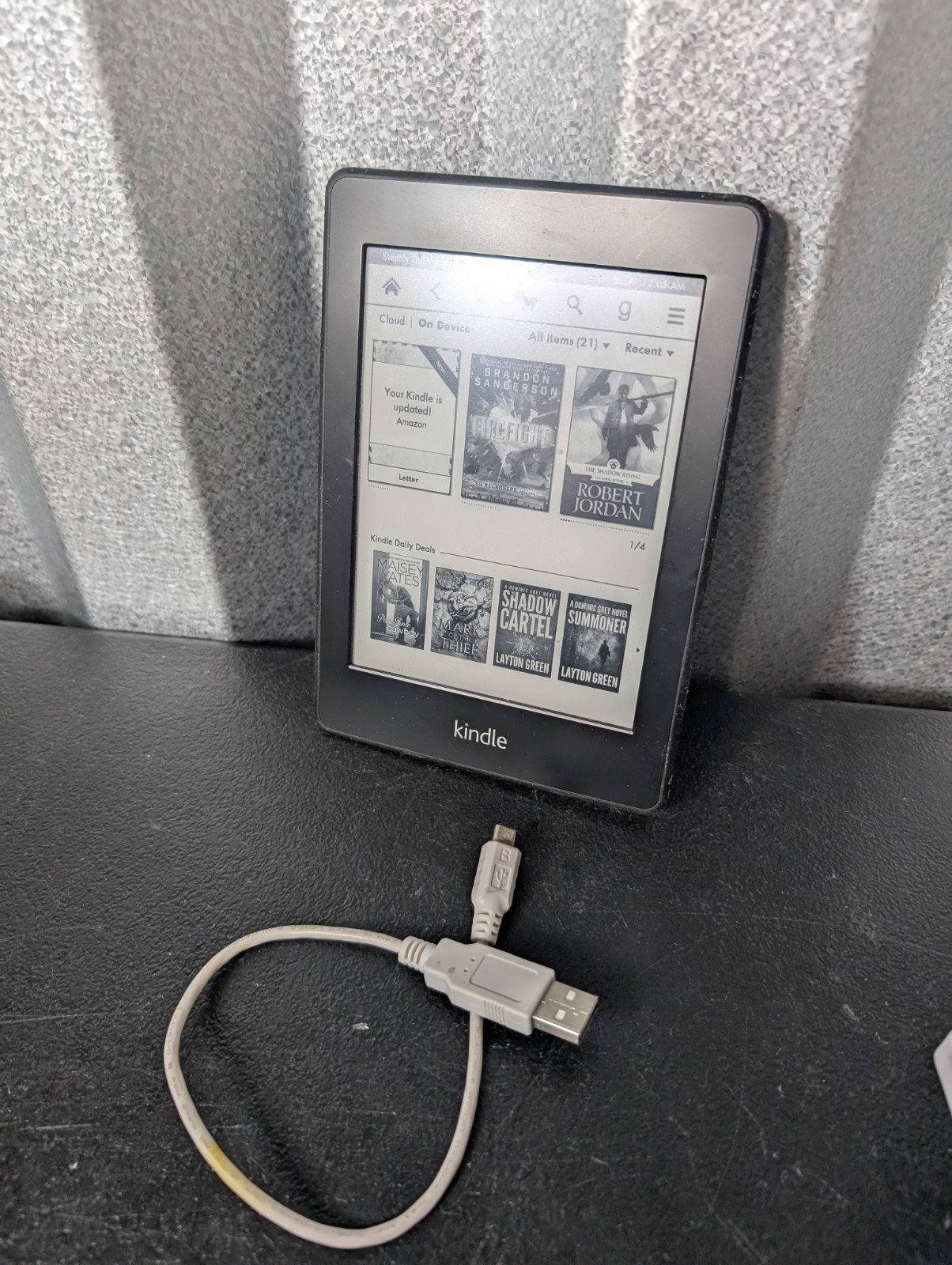 Amazon Kindle Paperwhite 5th Generation 6" 2GB, Black, EY21, Tested and Working