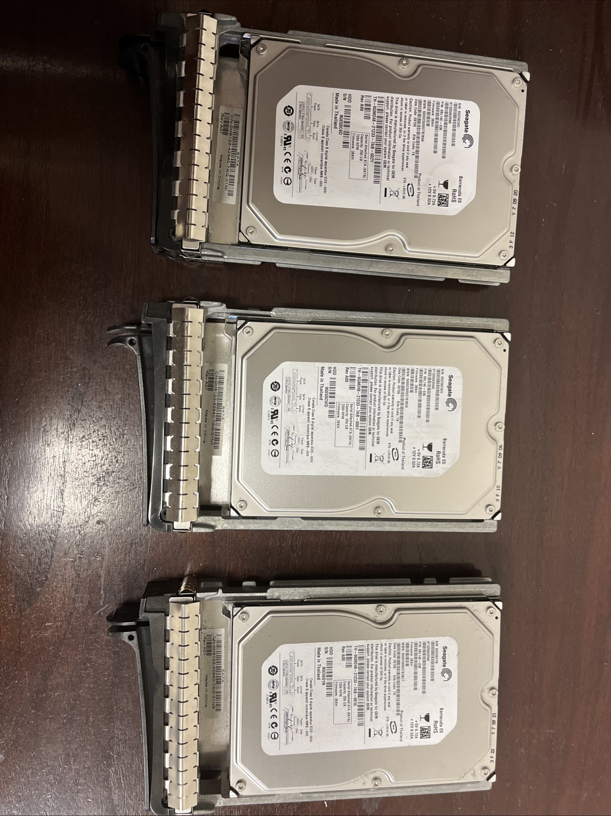 Seagate Barracuda ES 250GB Internal 7200RPM 3.5" (ST3250620NS) HDD