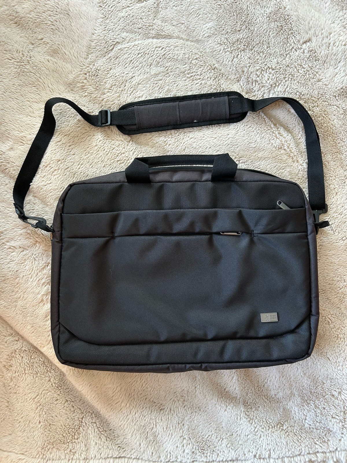 Case Logic 17" 18.4" Laptop Carrying Case Commuter Black With Strap