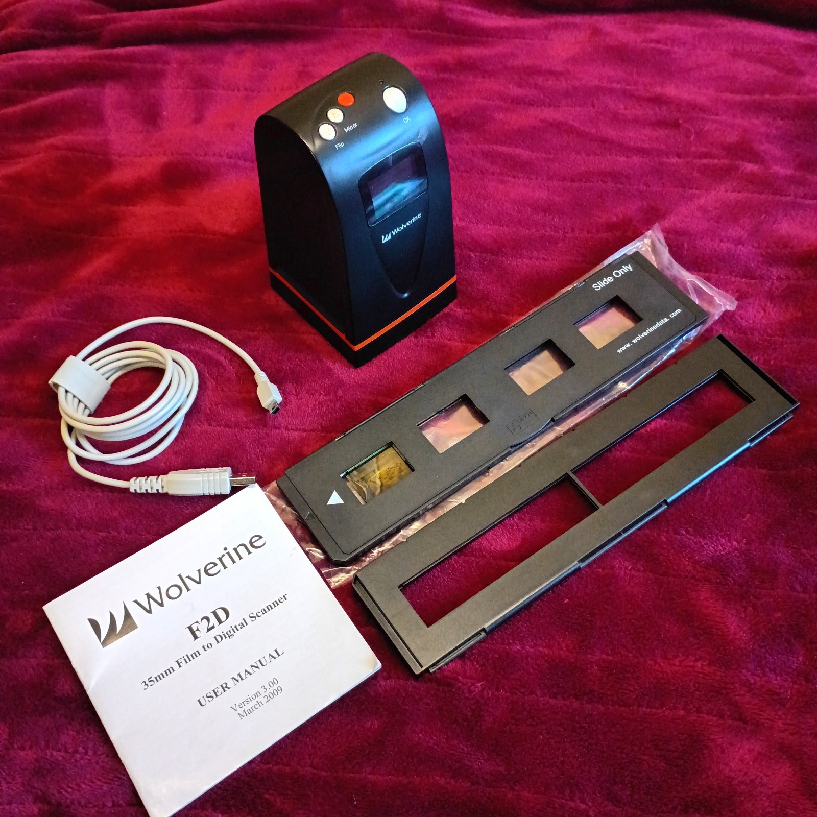 Wolverine F2D 35mm Film to digital Converter Used(399