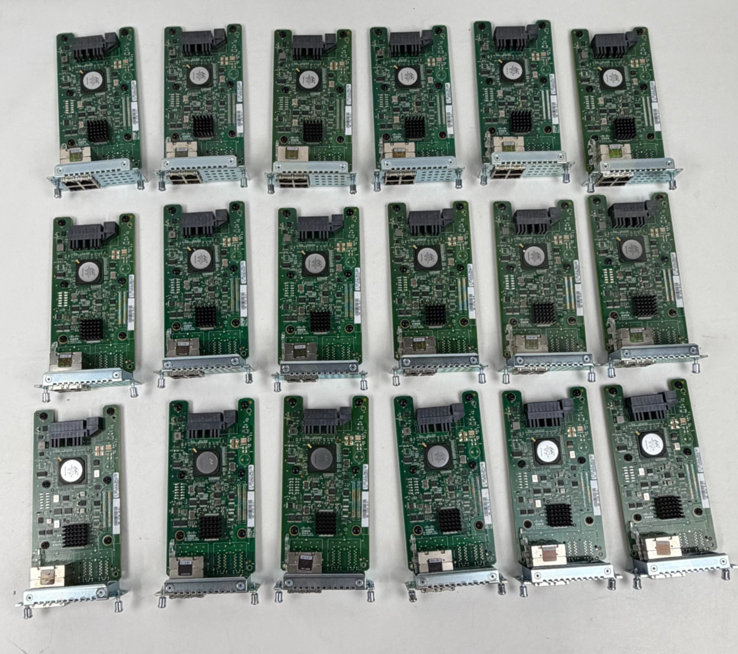 Lot of 18 Cisco NIM-ES2-4 4-Port Gigabit LAN Expansion Switch Module IPU3BB2CAA
