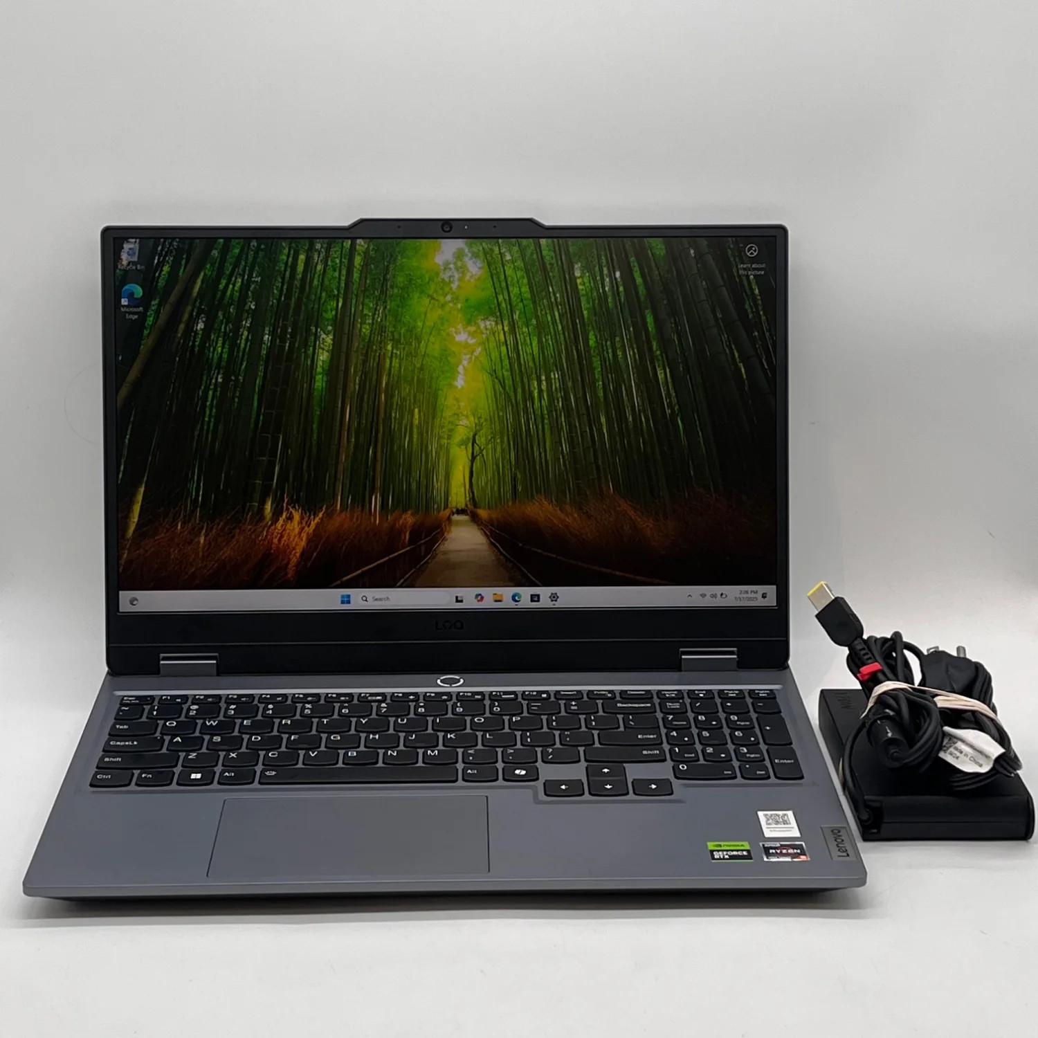 Lenovo LOQ 15ARP9 83JC 15.6" Ryzen 5 7235HS 3.2GHz 12GB RAM 512GB SSD RTX 3050
