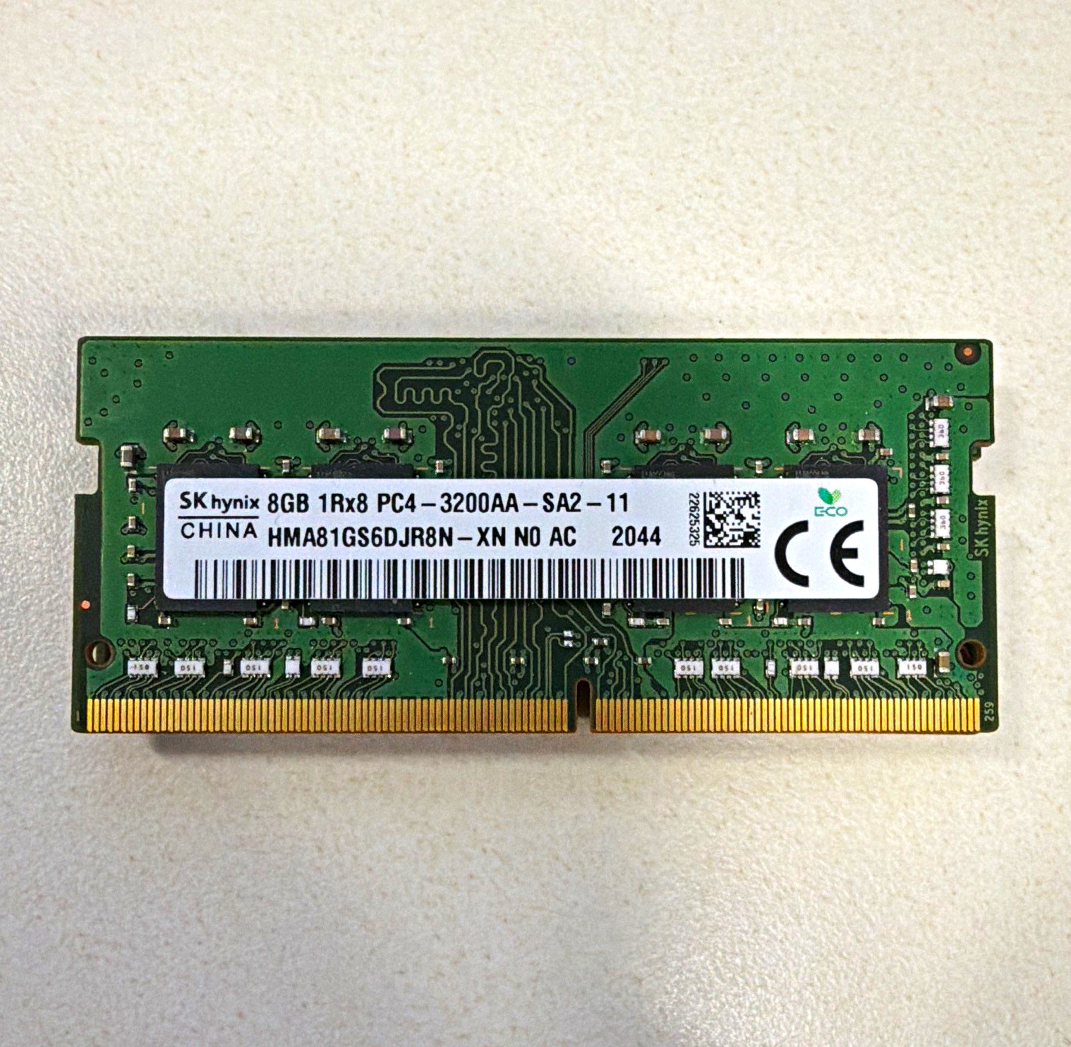 SK hynix 8GB DDR4 SO-DIMM PC4-3200AA 260-Pin Non-ECC RAM HMA81GS6DJR8N