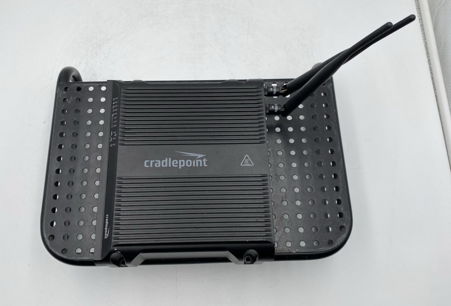 Cradlepoint IBR1700-600M Ruggedized Mobile Wireless Router