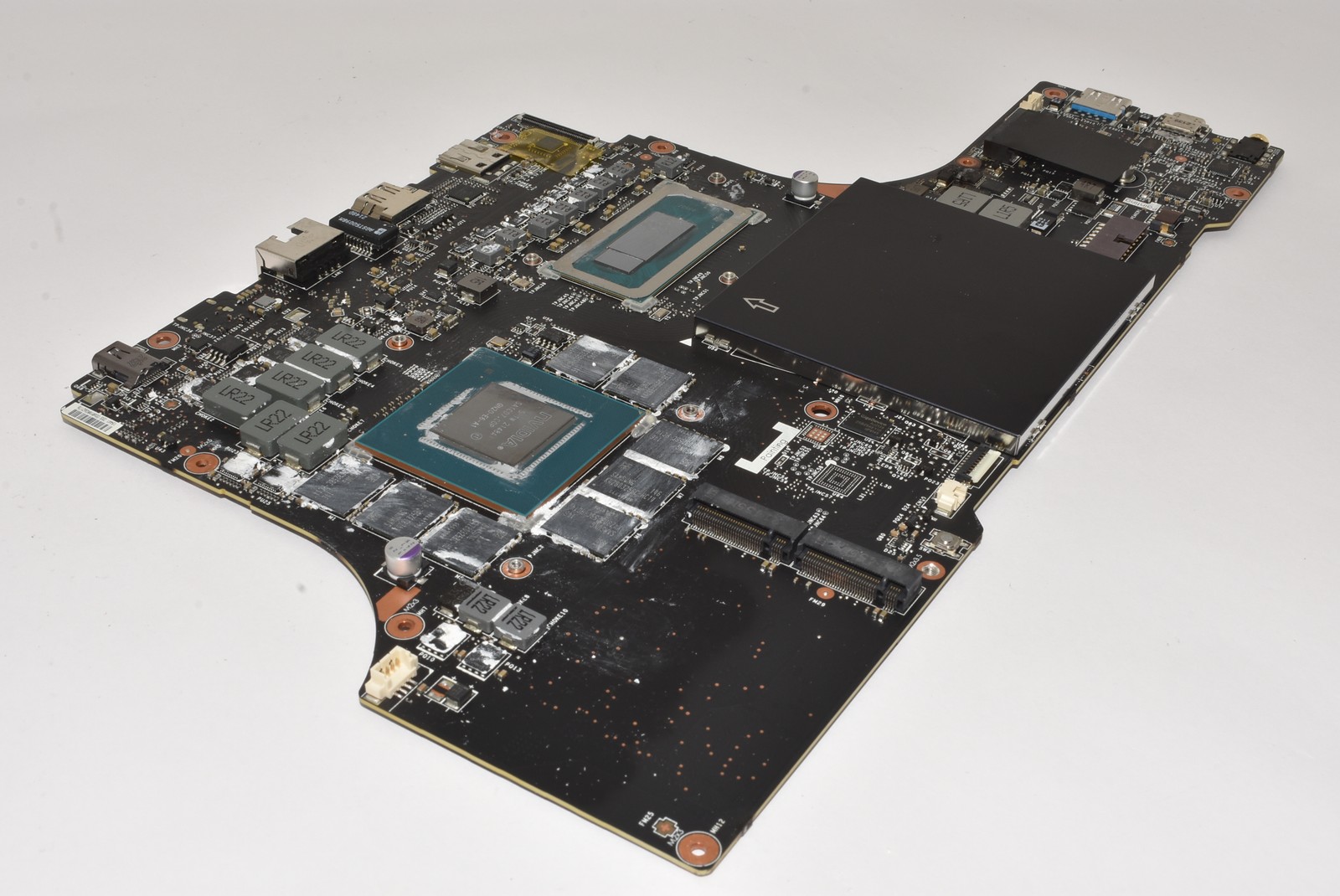 607-15441-35S MSI i7-12700H GeForce RTX3070Ti 8GB MS-15441 Vector GP66 12UGS