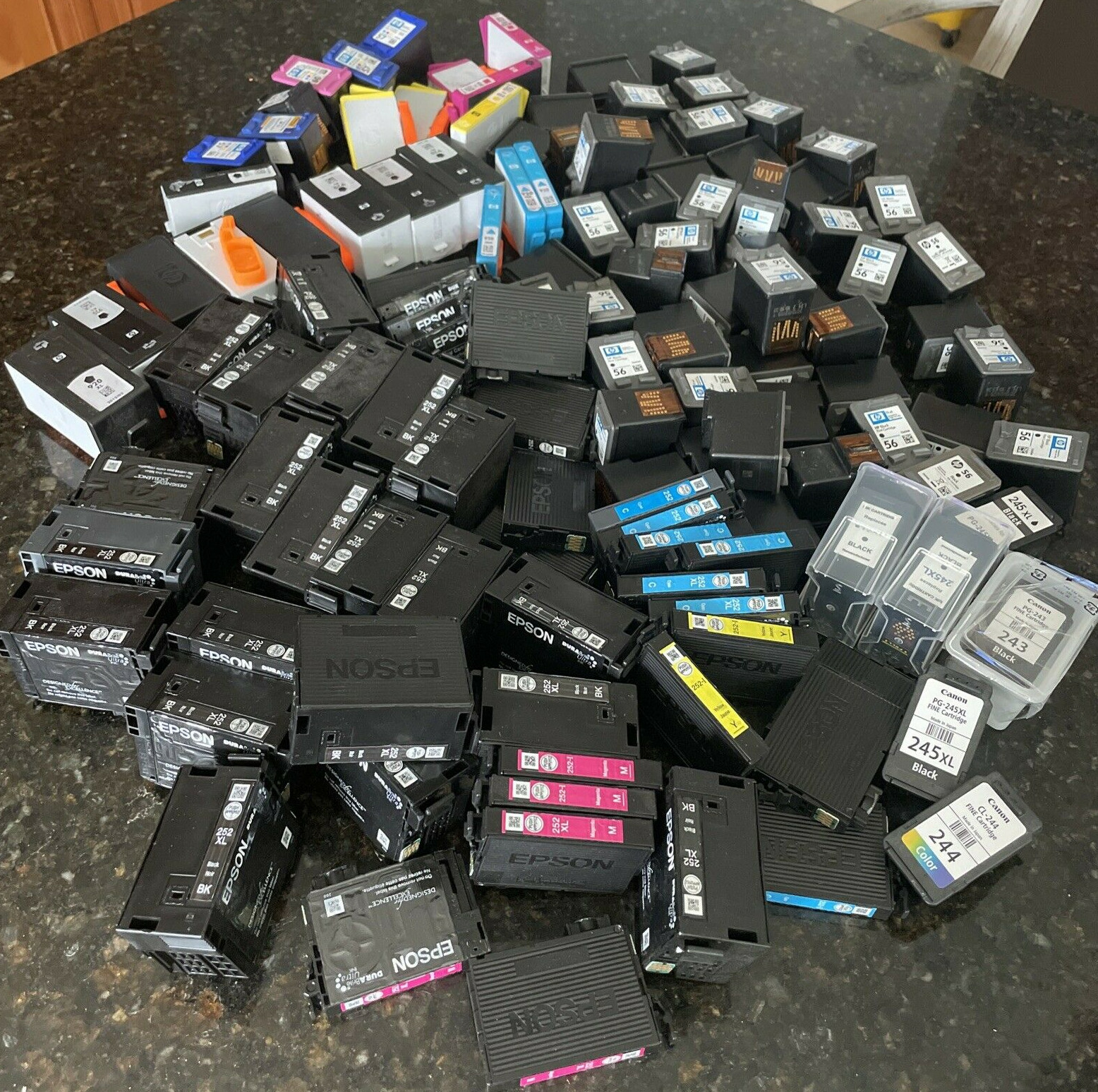 Mixed Lot  215  Empty Ink Cartridges Staples Rewards: HP, Canon, Epson *******