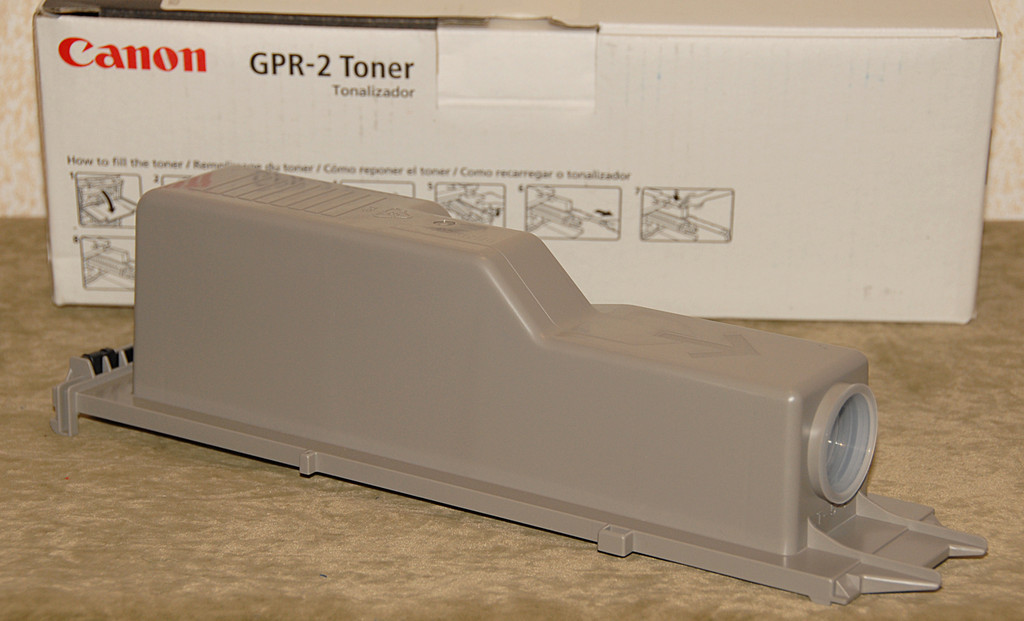 LOT of 2 - GENUINE CANON - GPR-2 TONER CARTRIDGES - Black - *NEW in BOX