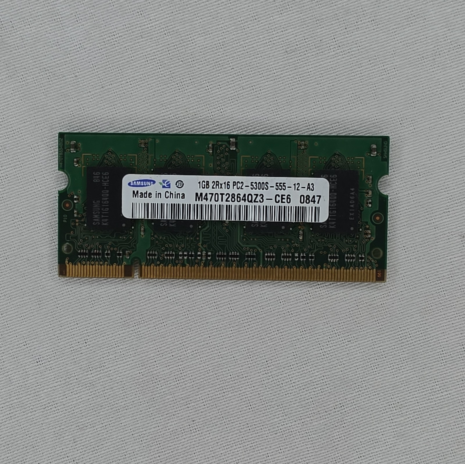 Samsung 1GB DDR2 SO-DIMM PC2-5300S 200-Pin Laptop RAM M470T2864QZ3-CE6