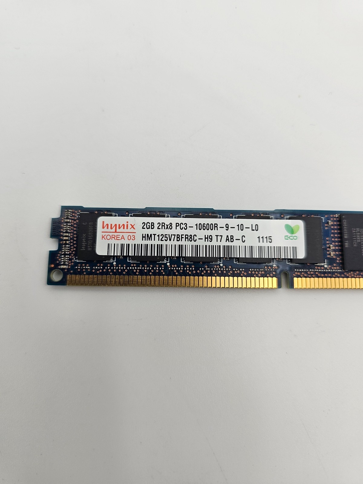 Hynix HMT125V7BFR8C-H9 2Gb 2Rx8 PC3-10600R VLP Server Memory DIMM Low Profile