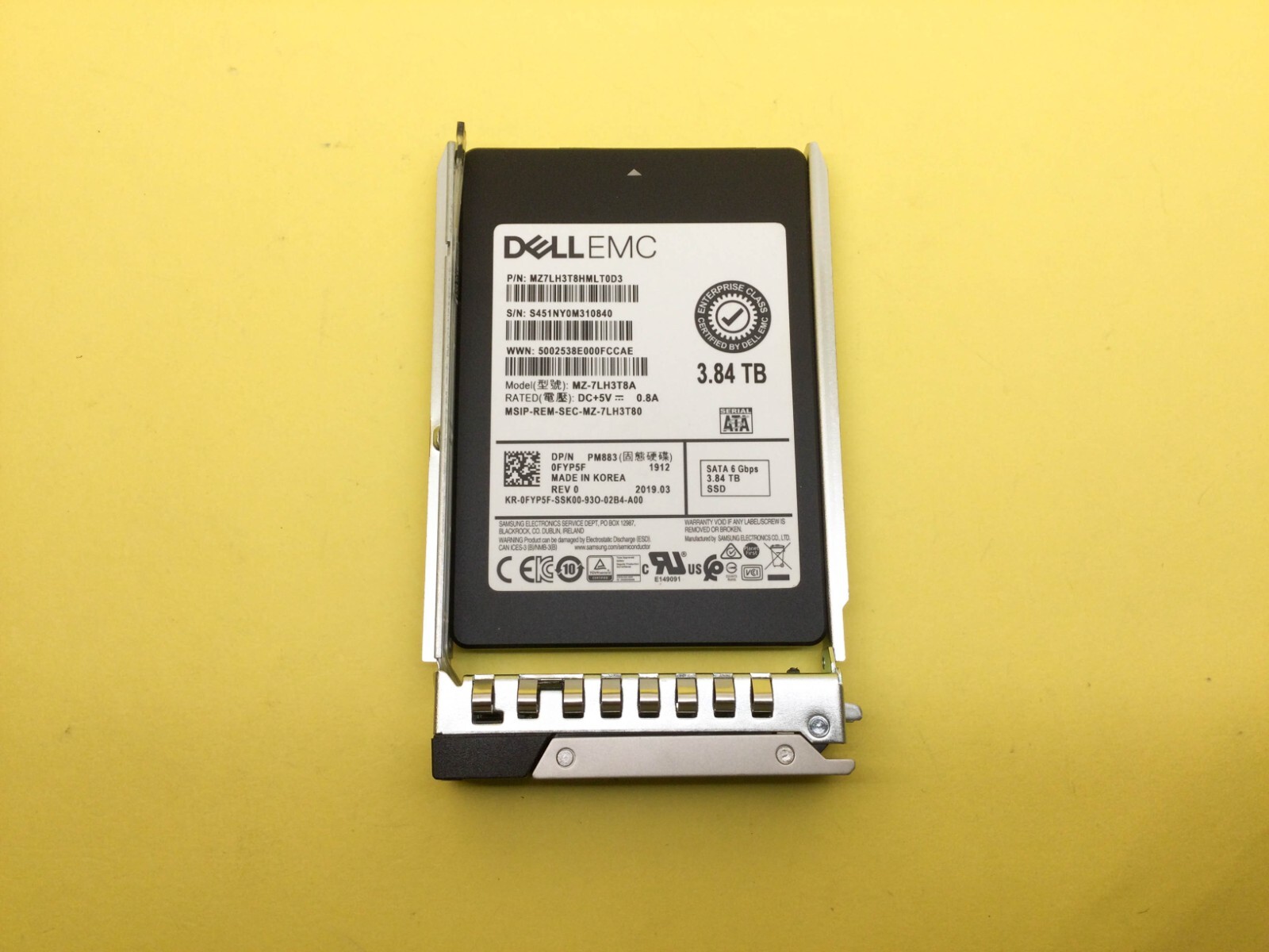 FYP5F Dell 3.84TB SATA 6Gb/s Read Intensive TLC 2.5'' SSD MZ-7LH3T8A w/ Gen 14th