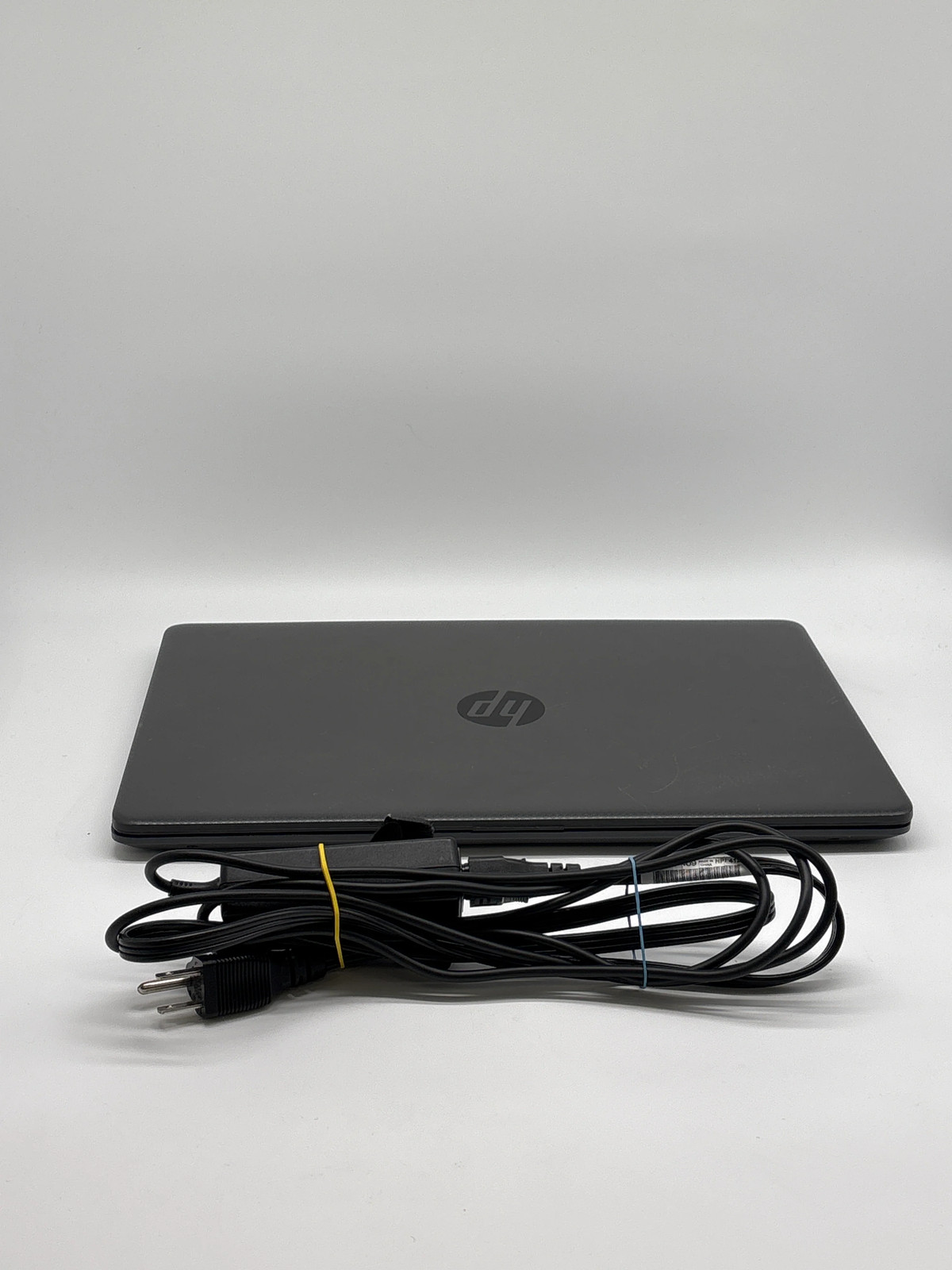HP 255 G8 Athlon Gold 3150U 8GB 256GB SSD 15.6in Full HD Windows Laptop Silver