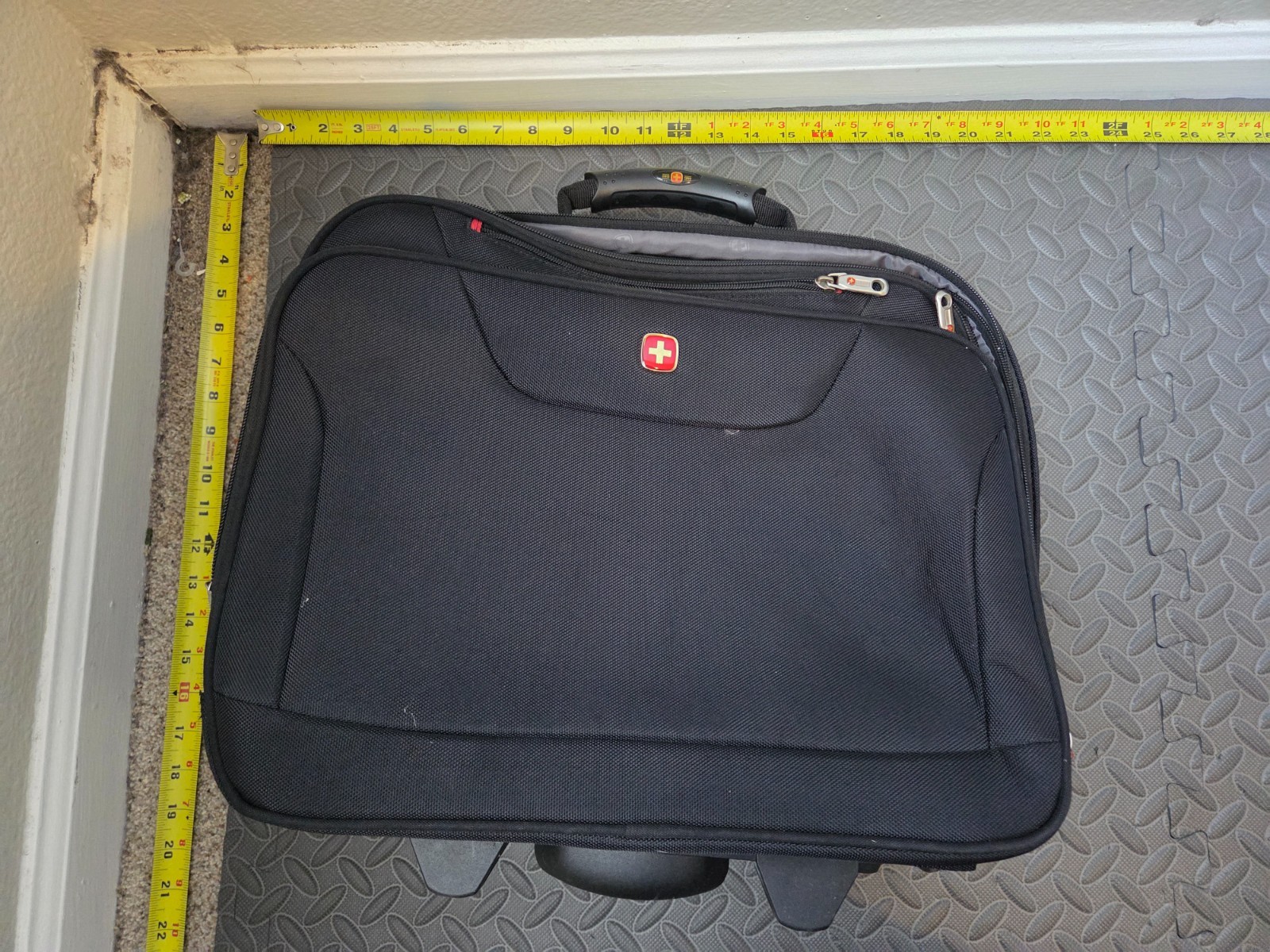 Swiss Gear Rolling Travel Carry On Laptop Briefcase #S57