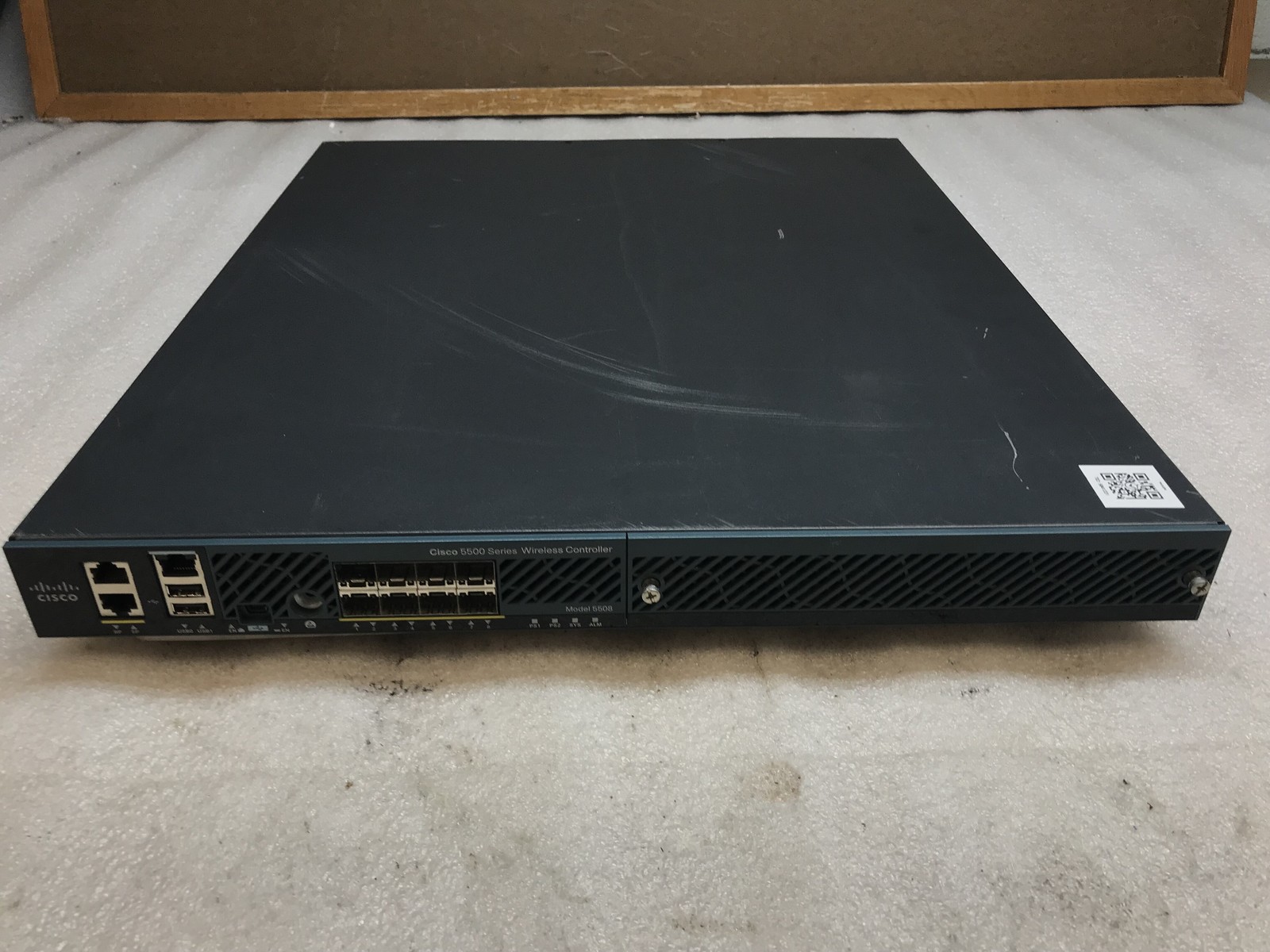 CISCO AIR-CT5508-50-K9 Wireless LAN Controller 50 AP Licences SINGLE AC POWER