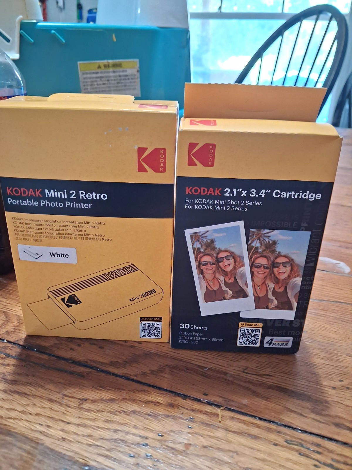 Kodak Mini 2 Retro Portable Bluetooth Dye-Sub Color Photo Printer + 30 Sheets