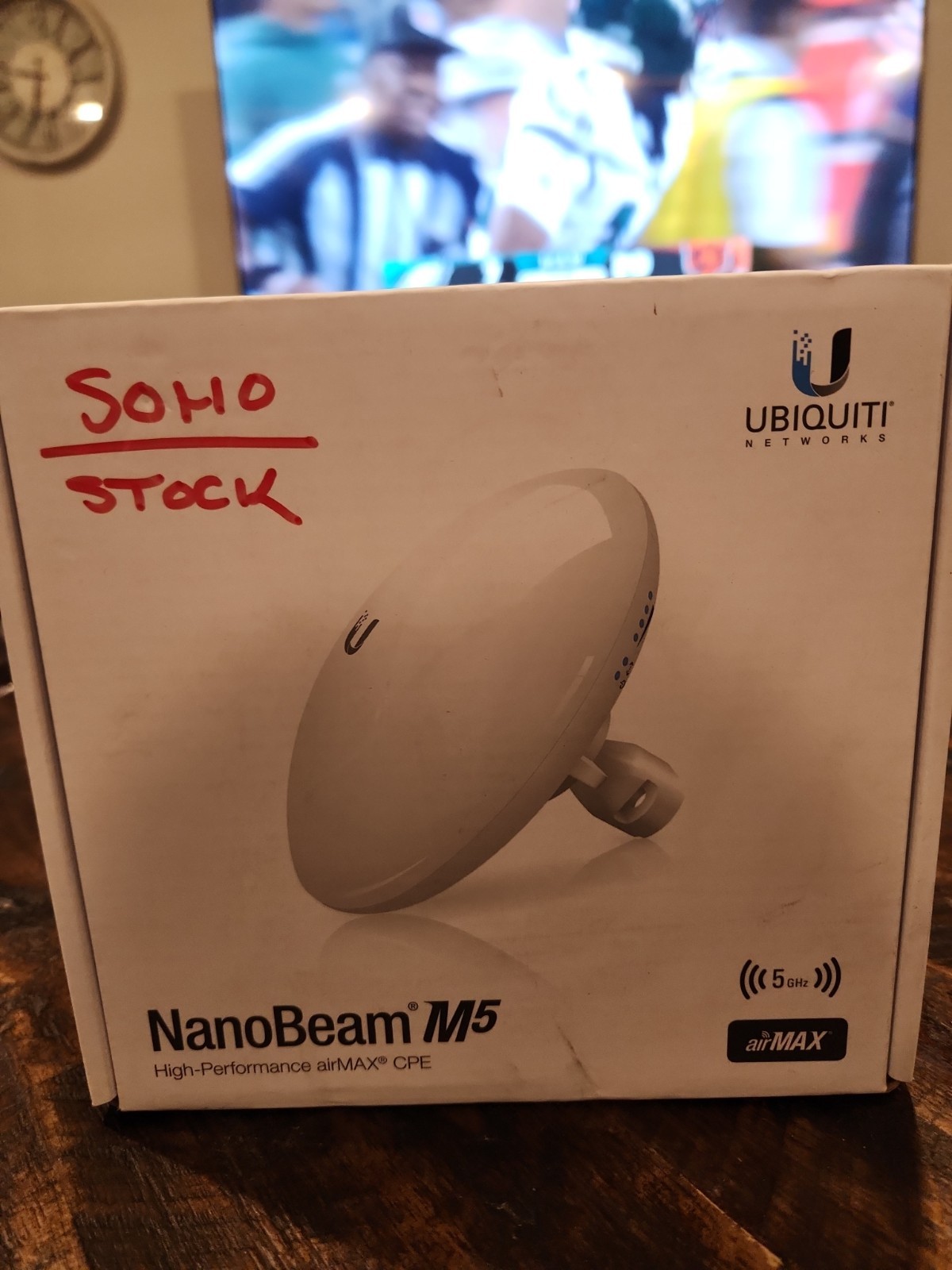 Ubiquiti NBE-M5-16 NanoBeam M5 Wireless Bridge
