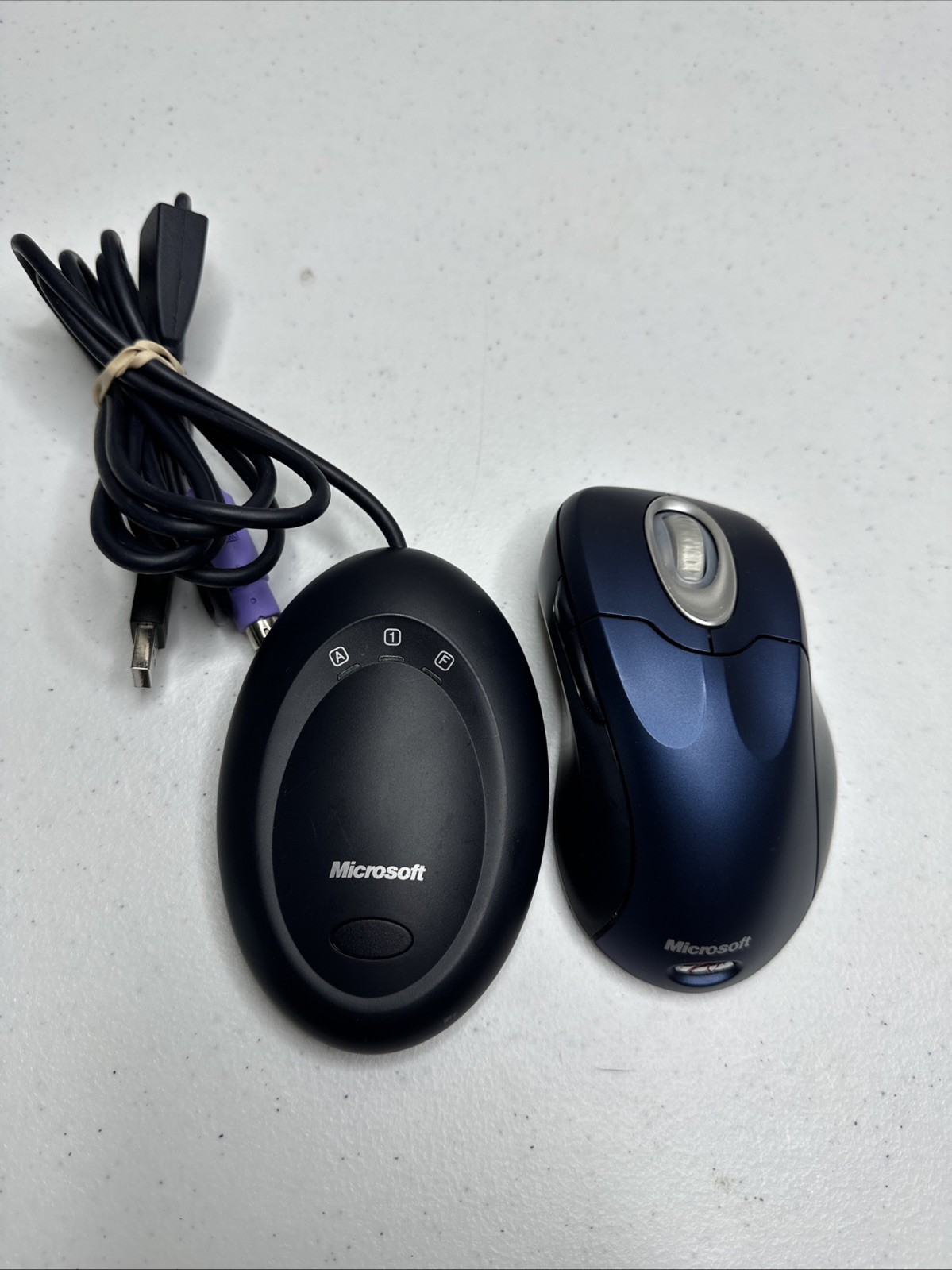 Microsoft Wireless IntelliMouse Explorer  2.0 Mouse W/ Receiver 1007