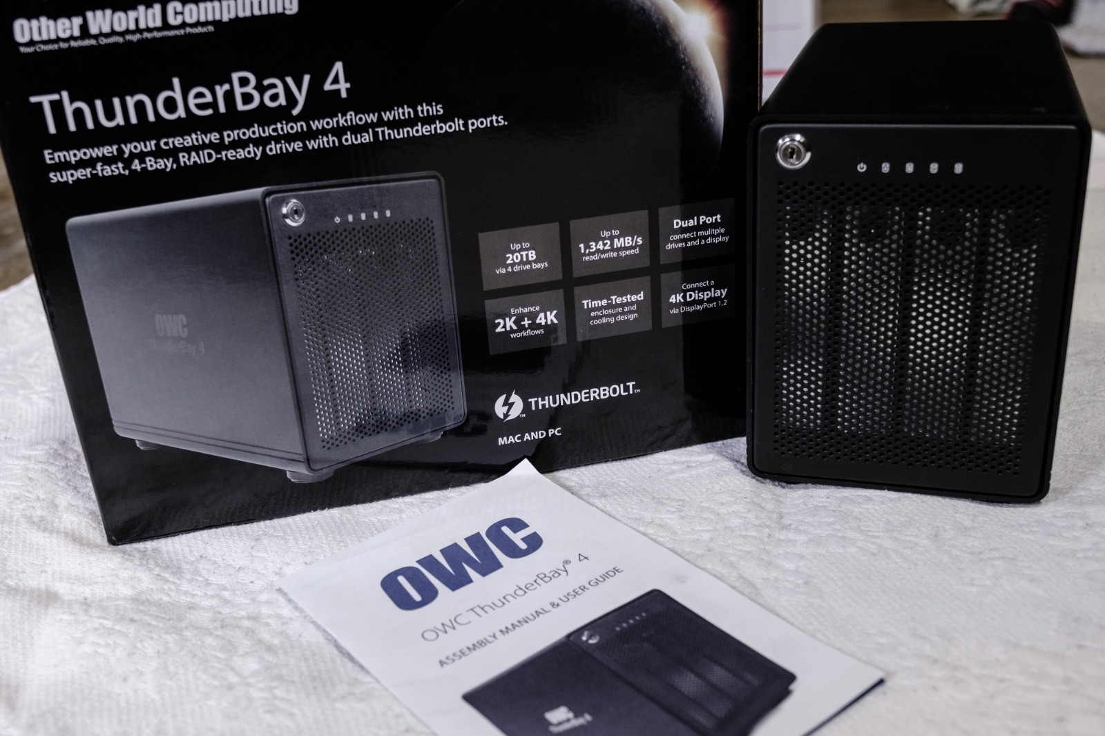 OWC ThunderBay 4 Thunderbolt 2 4-Bay Drive Enclosure  Removable Storage Mint