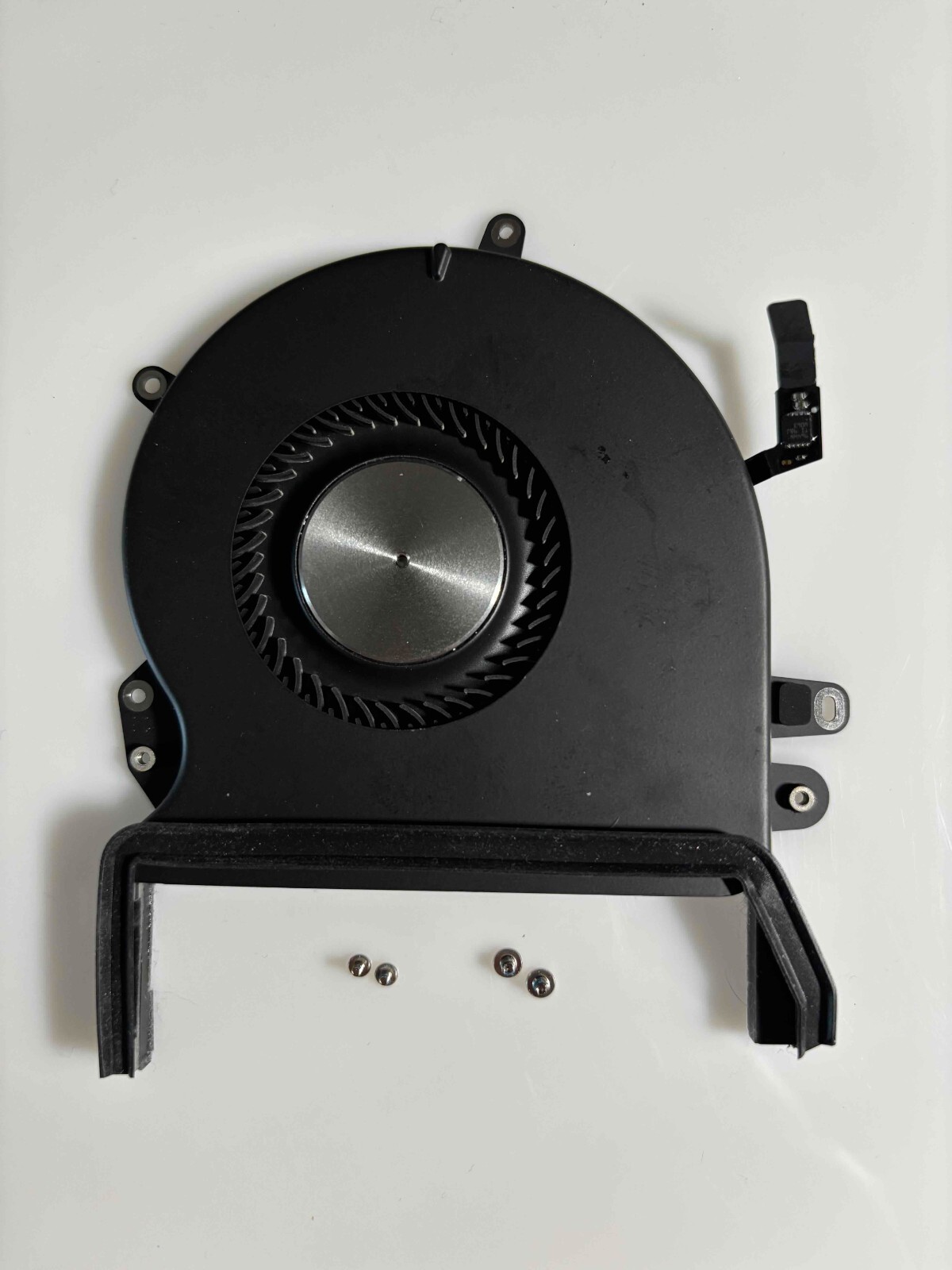 OEM Left CPU Cooling Fan Apple MacBook Pro 16-inch 2019